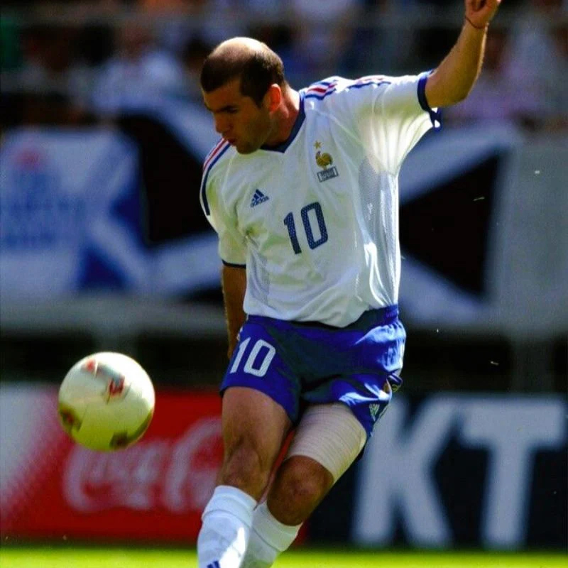 2002-2004 France Away retro jersey