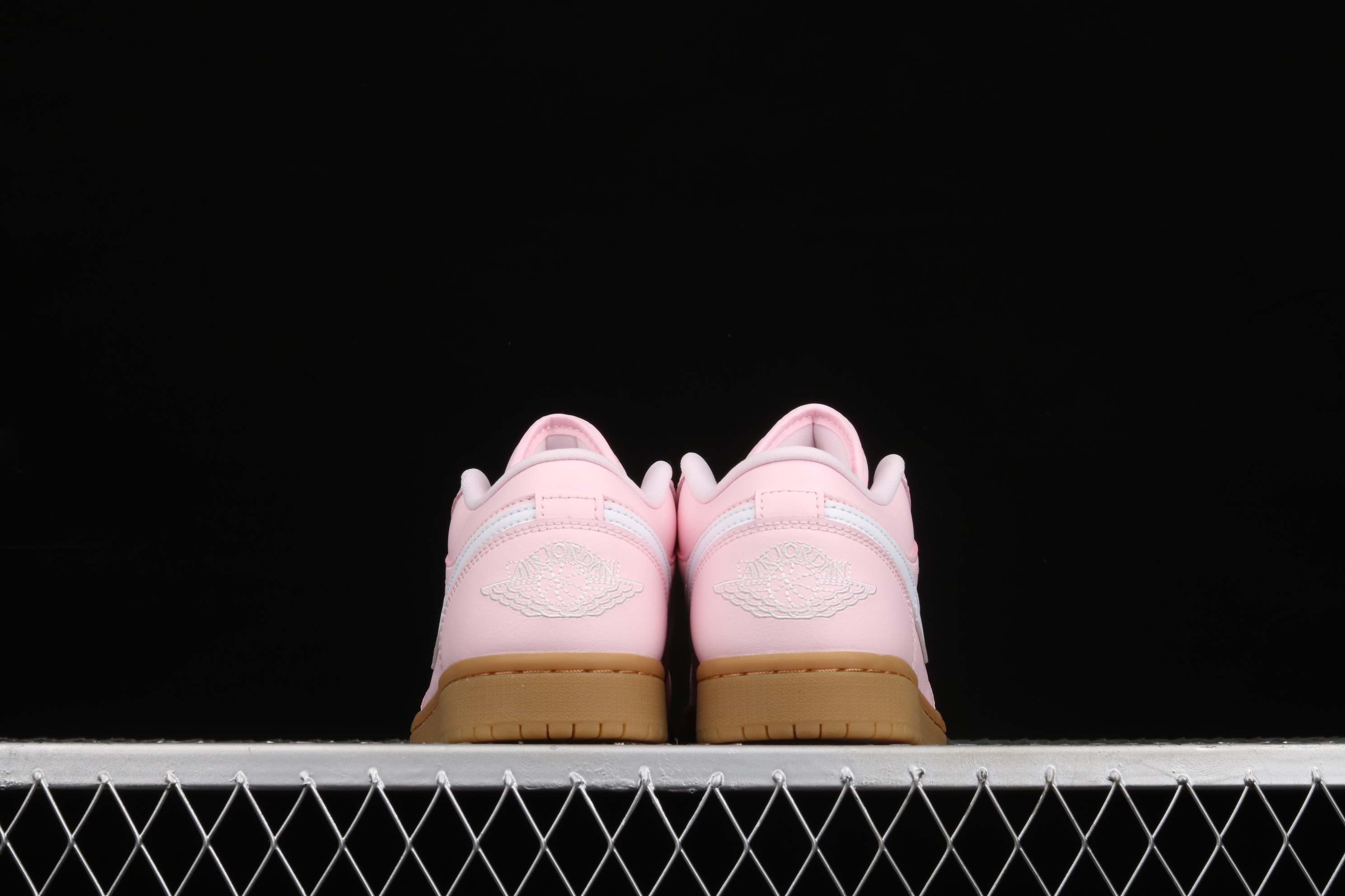 AJ1 low top