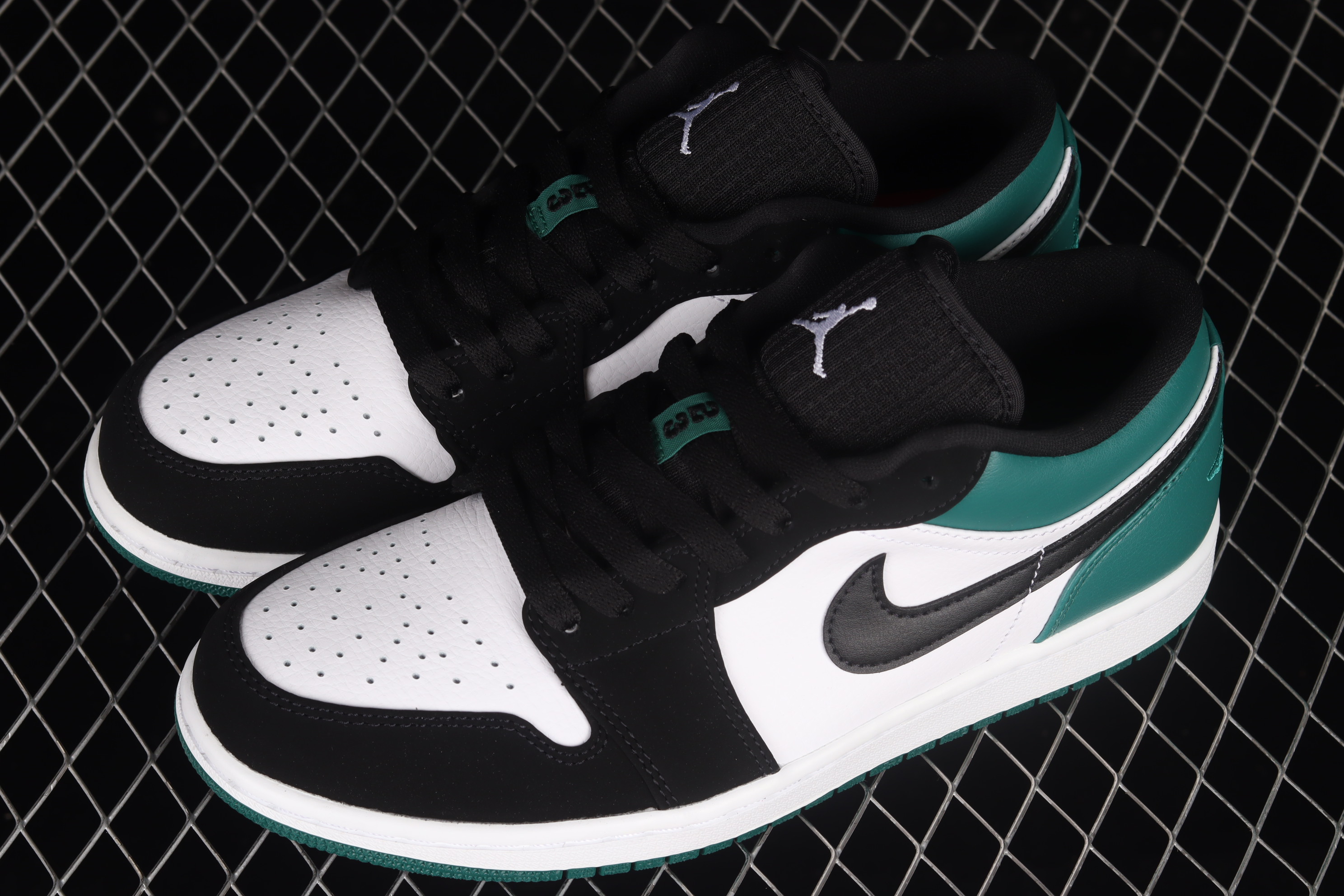 AJ1 Black Green Toe Low top Culture Basketball Shoes 553558-113 35.5-45