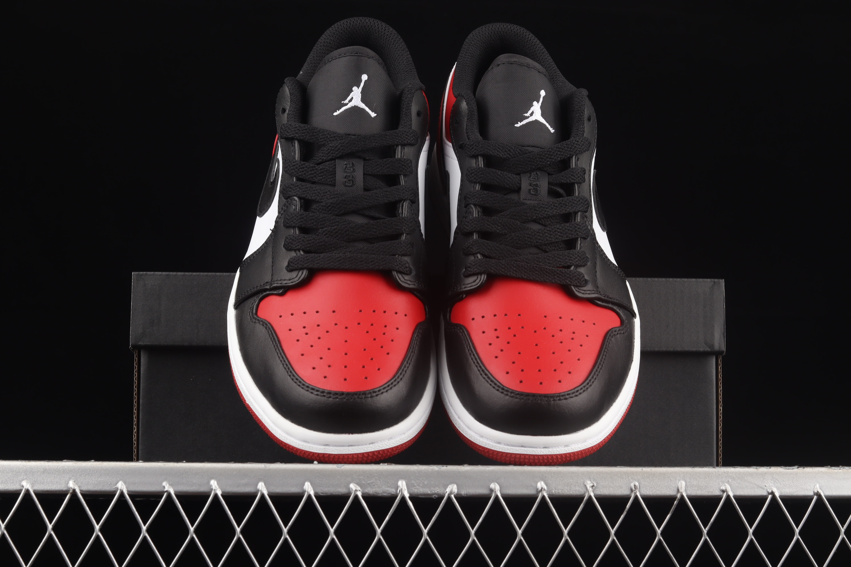 AJ1 Black and Red Toe Low top Culture Basketball shoes 553558-612 35.5-45