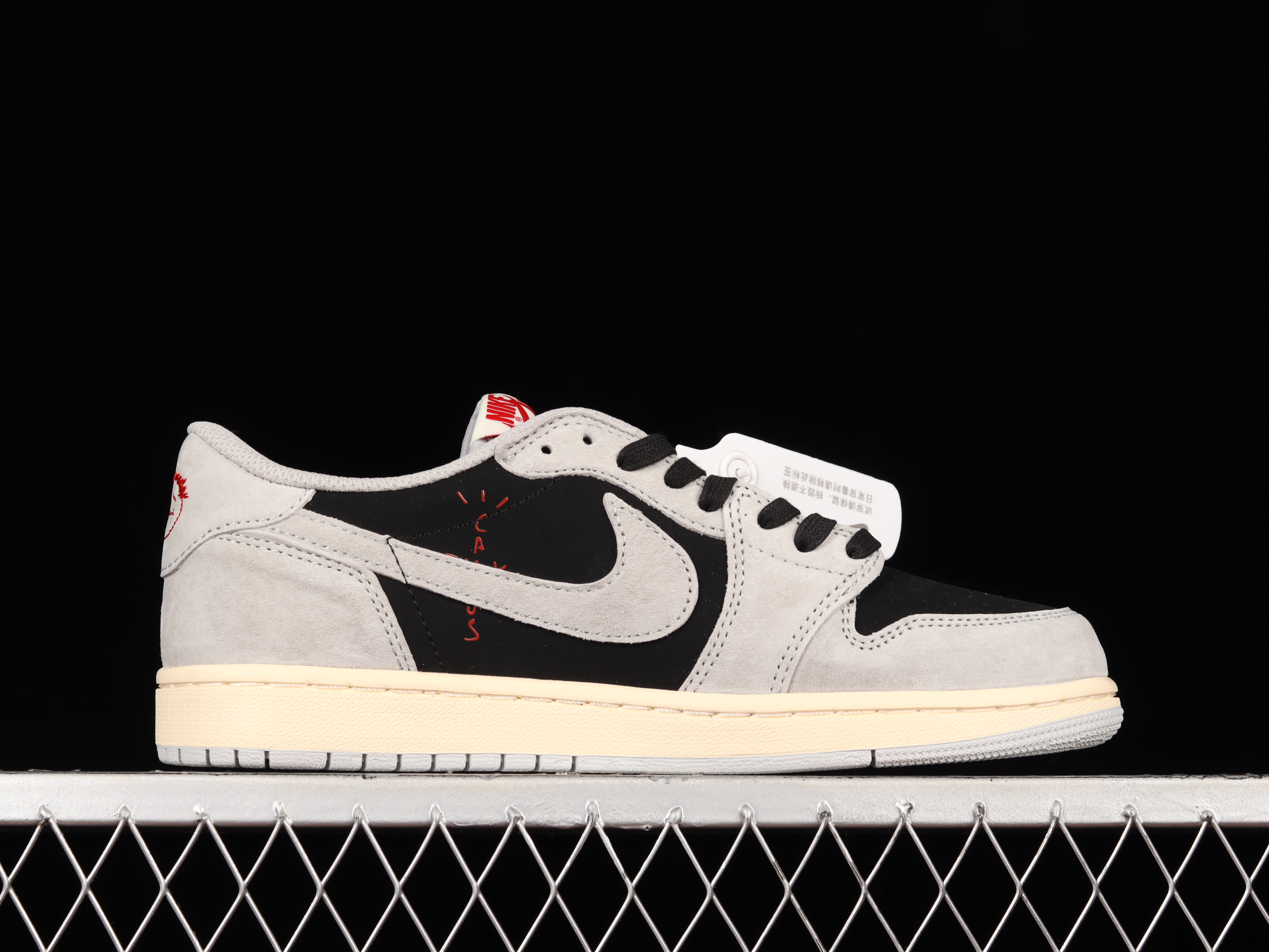 AJ1 low top