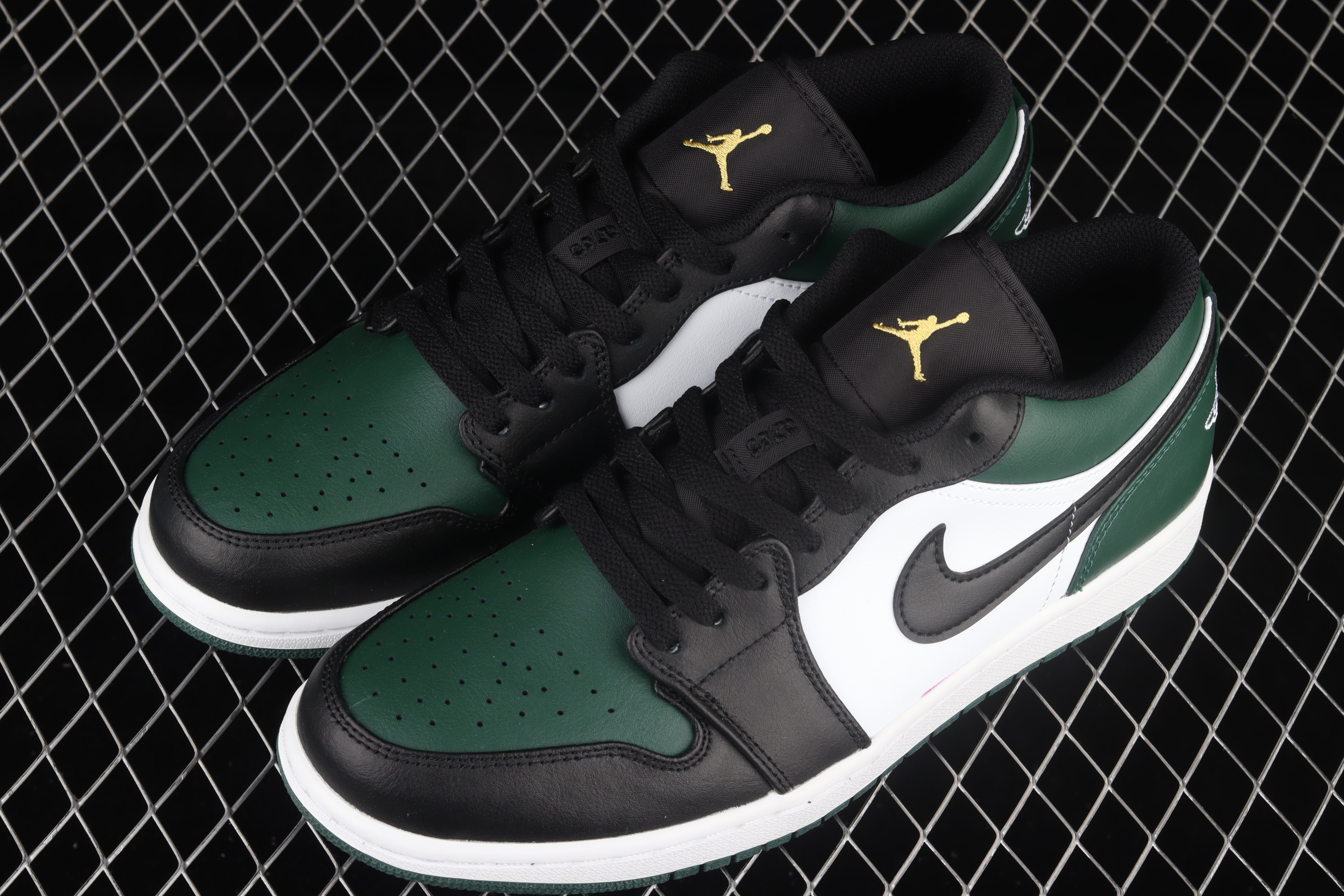 AJ1 Black and White Green Low top culture basketball shoes 553558-371 35.5-45