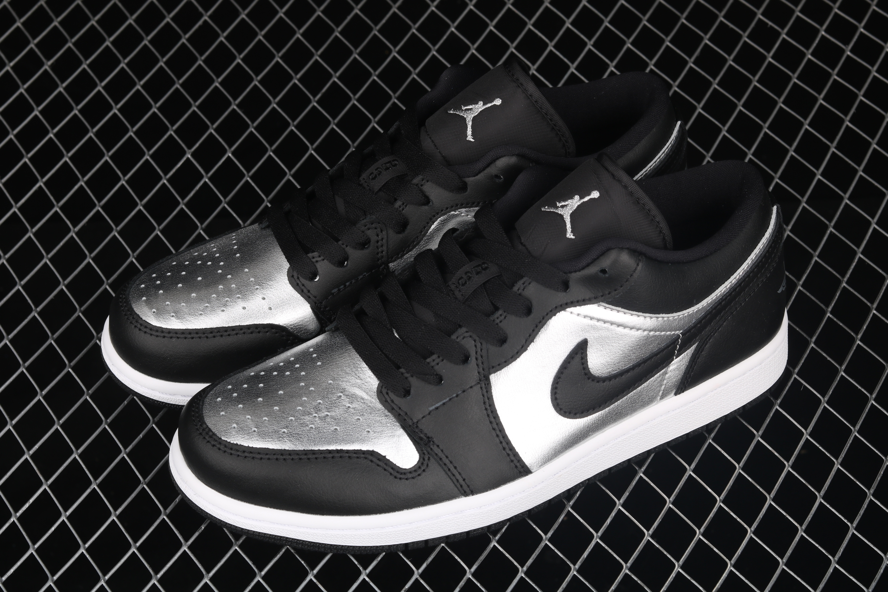 AJ1 Low Black Silver culture leisure sports shoes DA5551-001 35.5-44.5