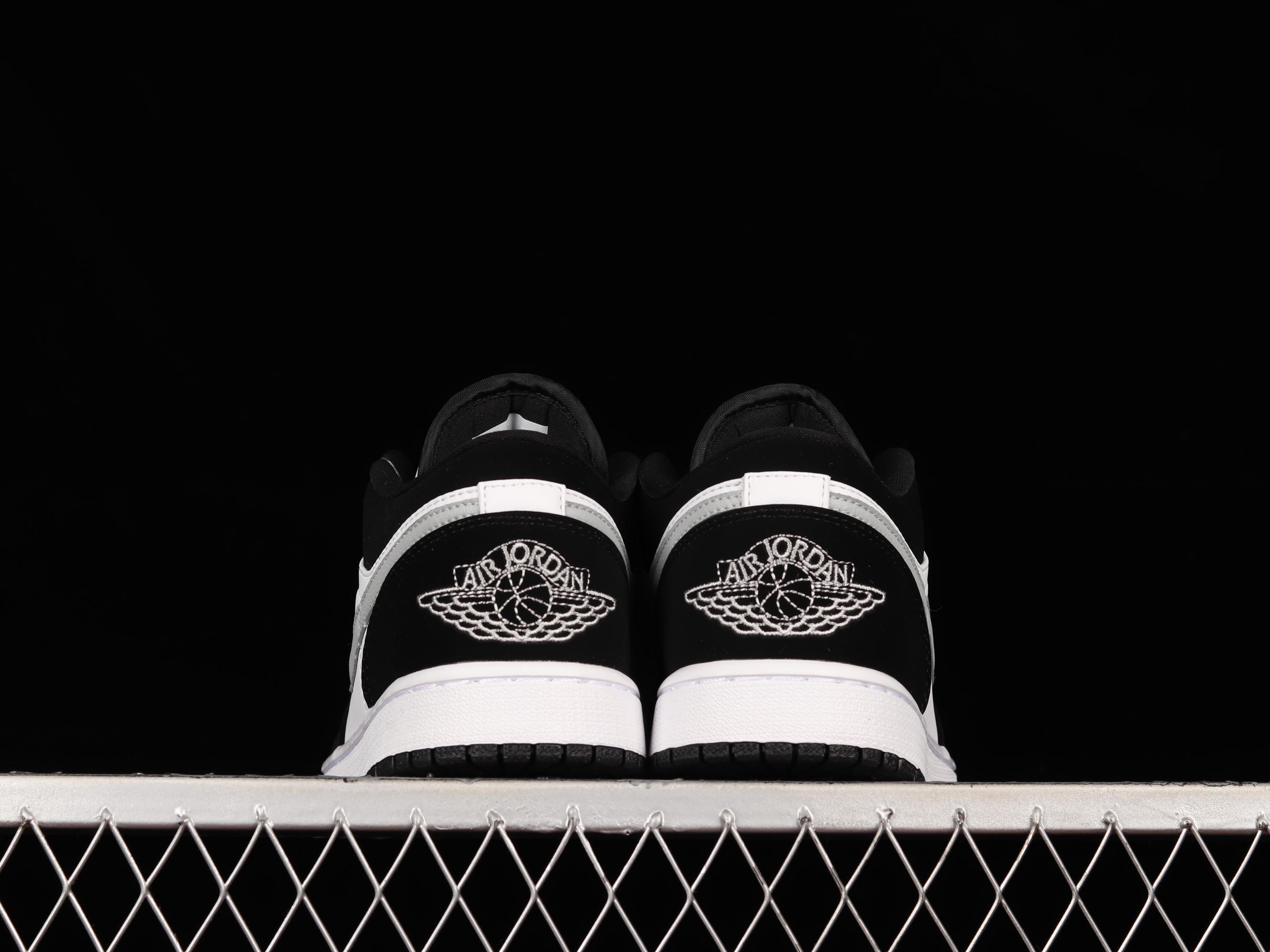 AJ1 low top