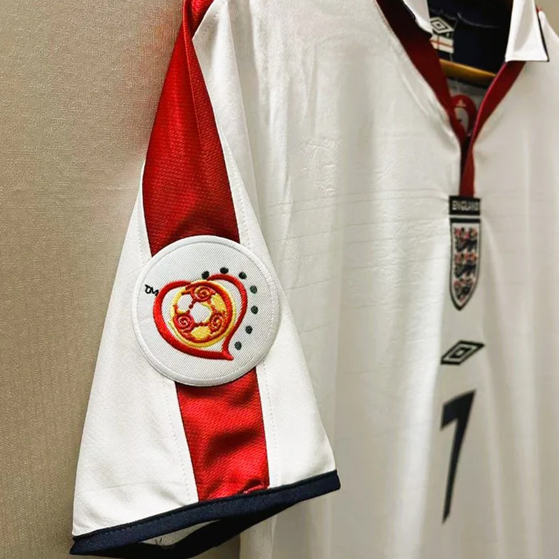 2004 England home retro jersey