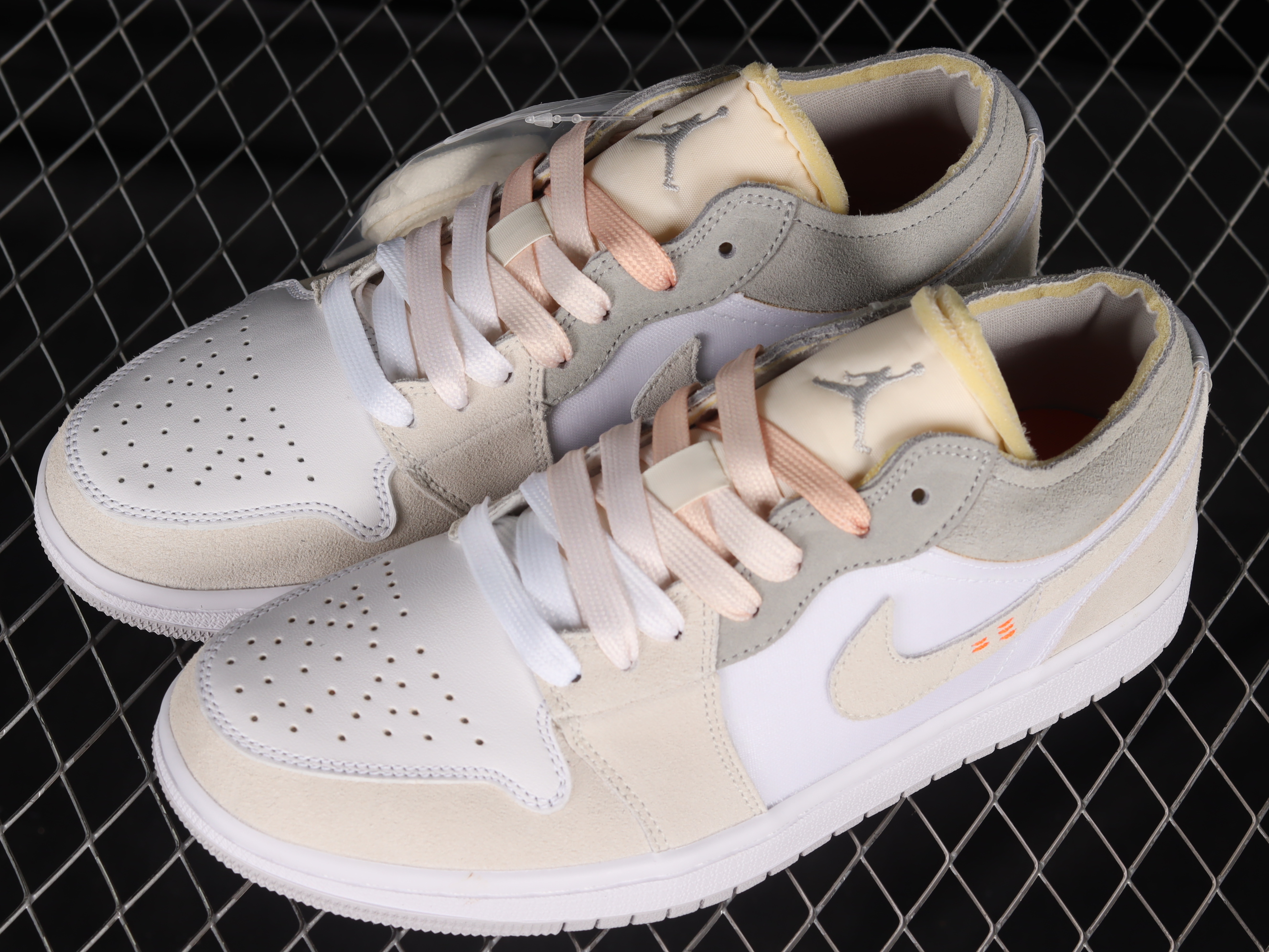 AJ1 low top