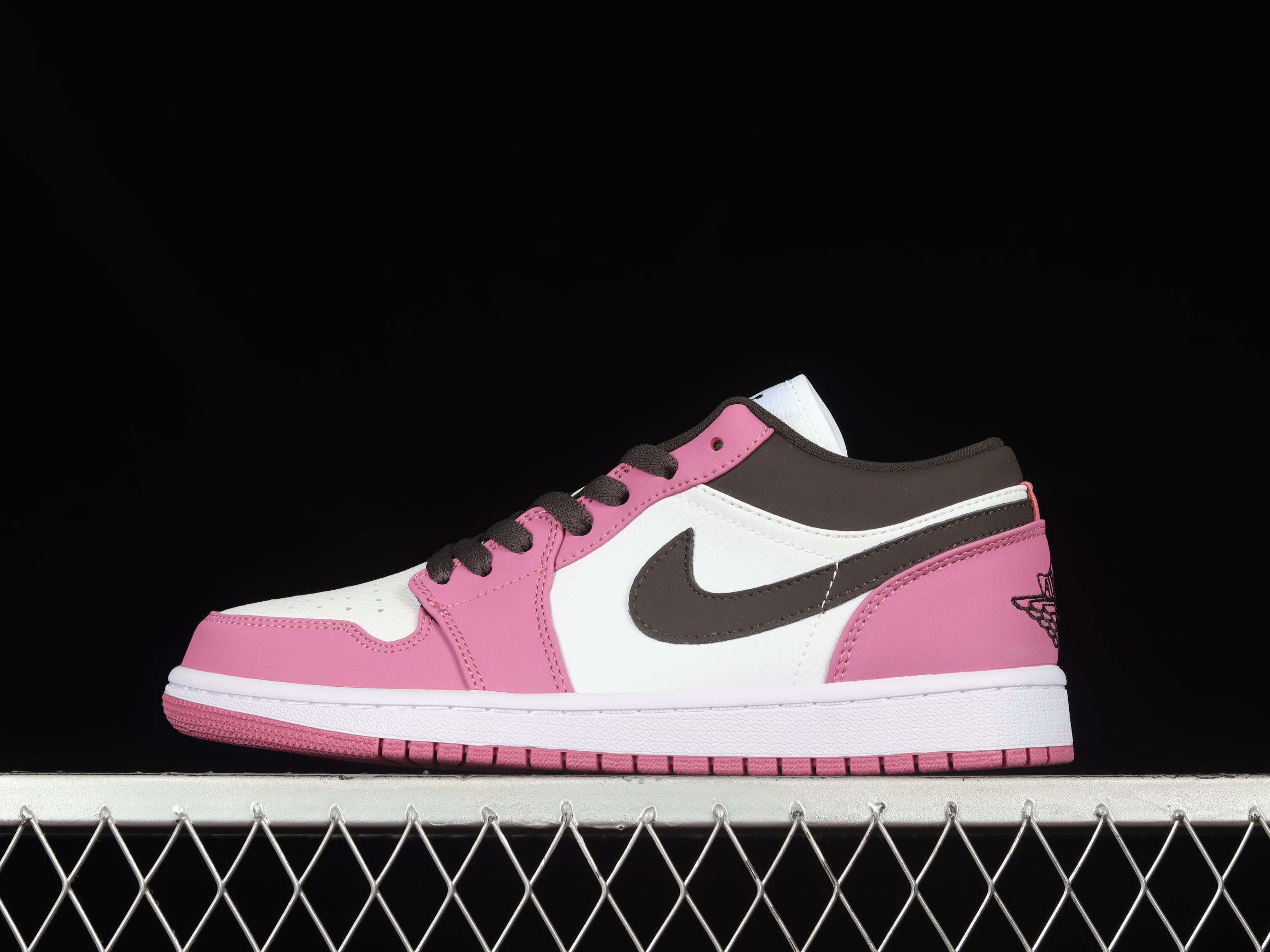 AJ1 low top