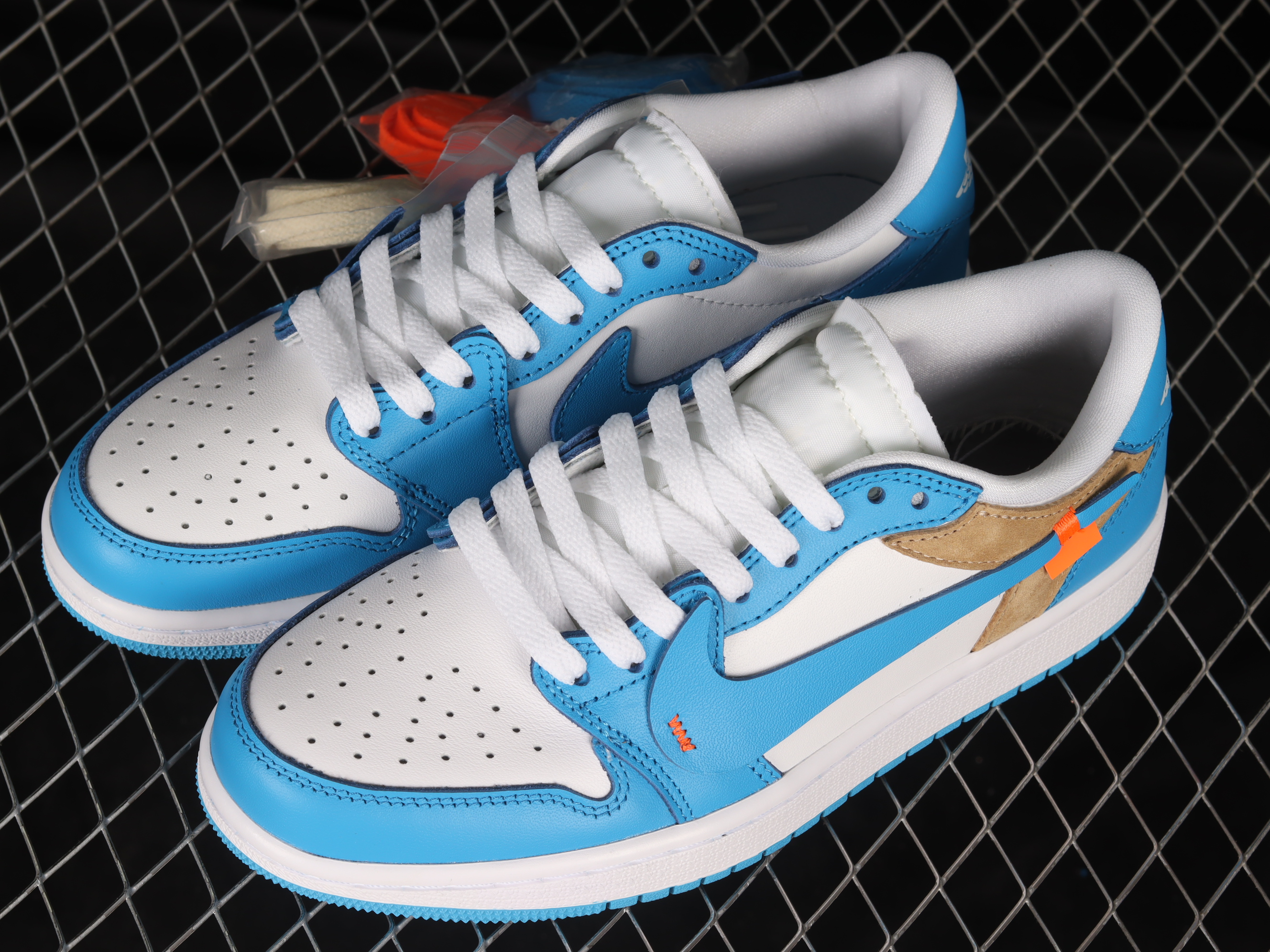 AJ1 low top