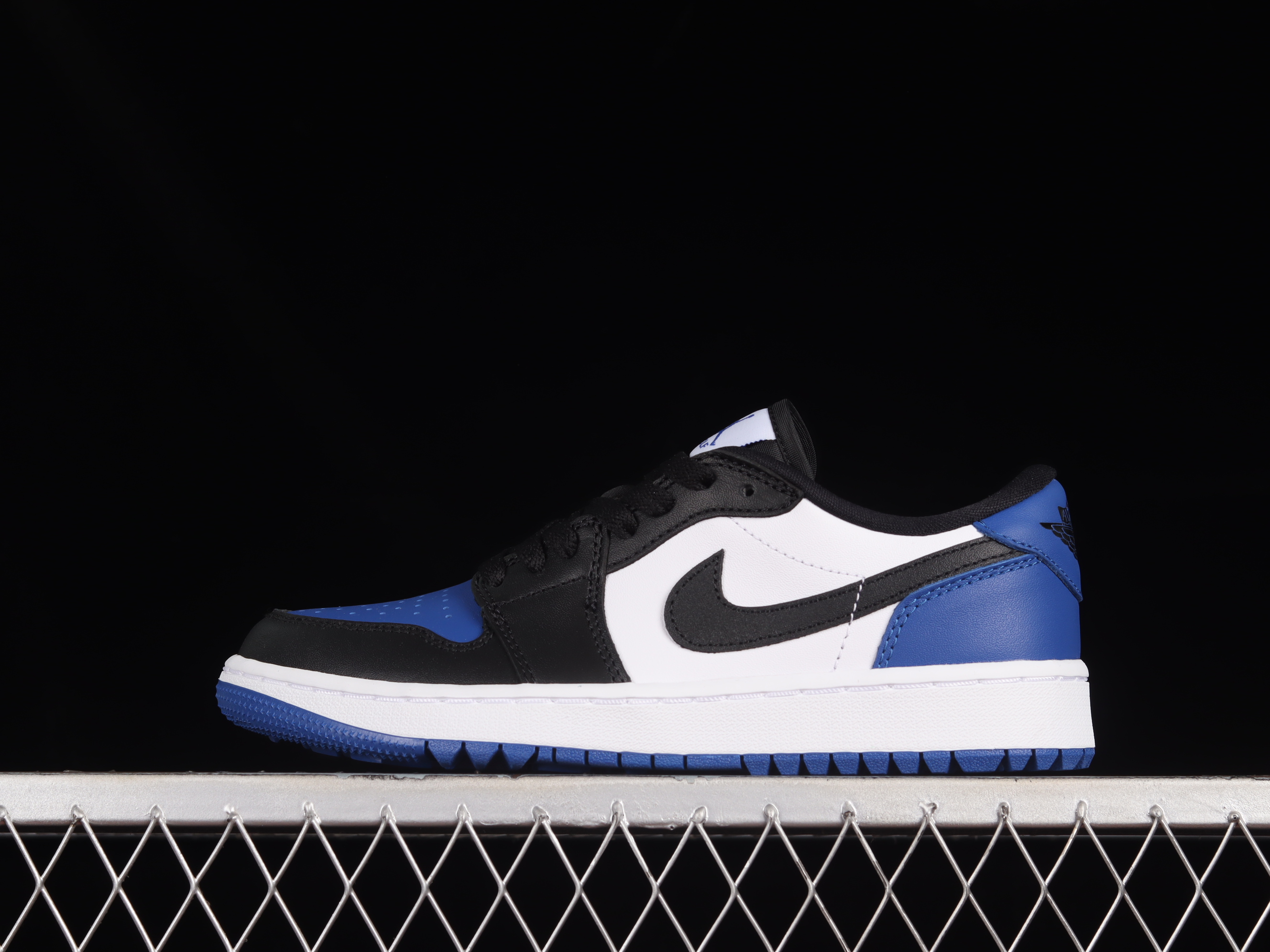 AJ1 low top