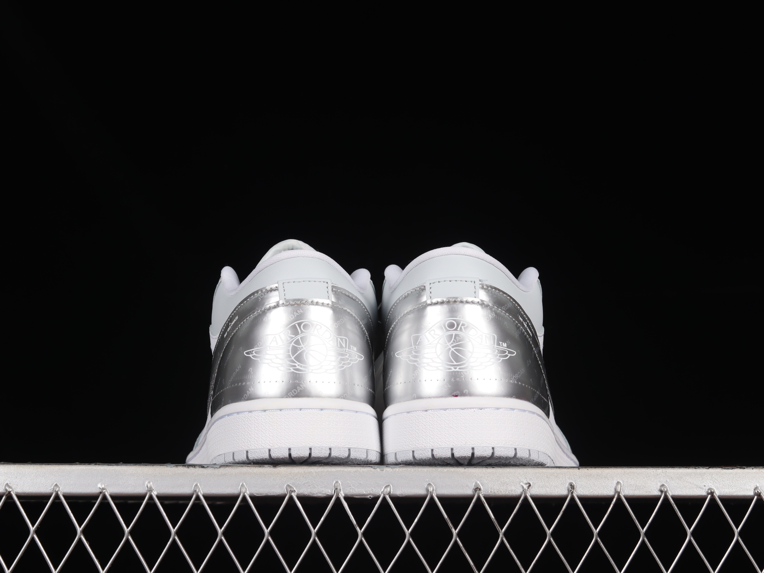 AJ1 low top