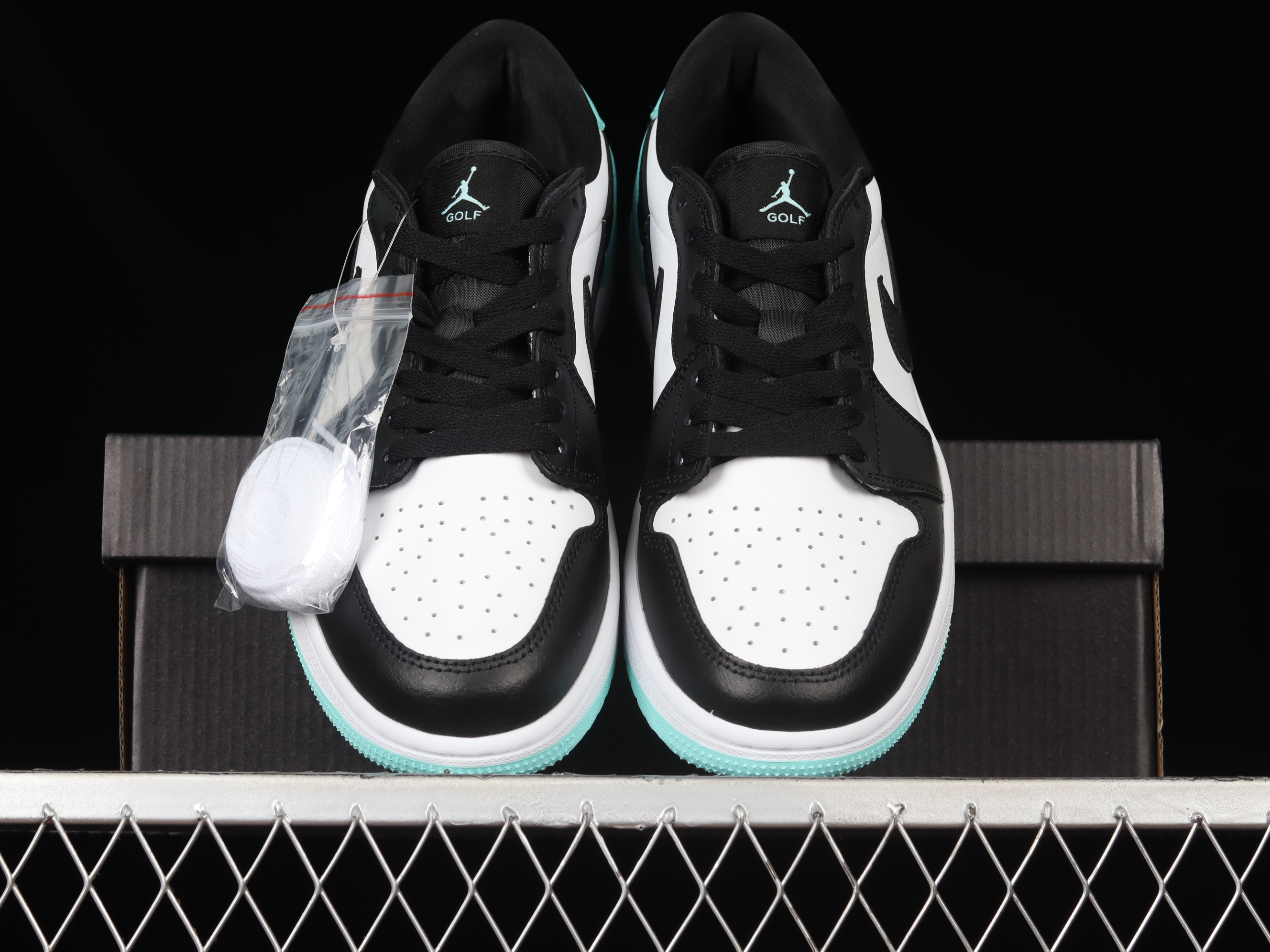 AJ1 low top