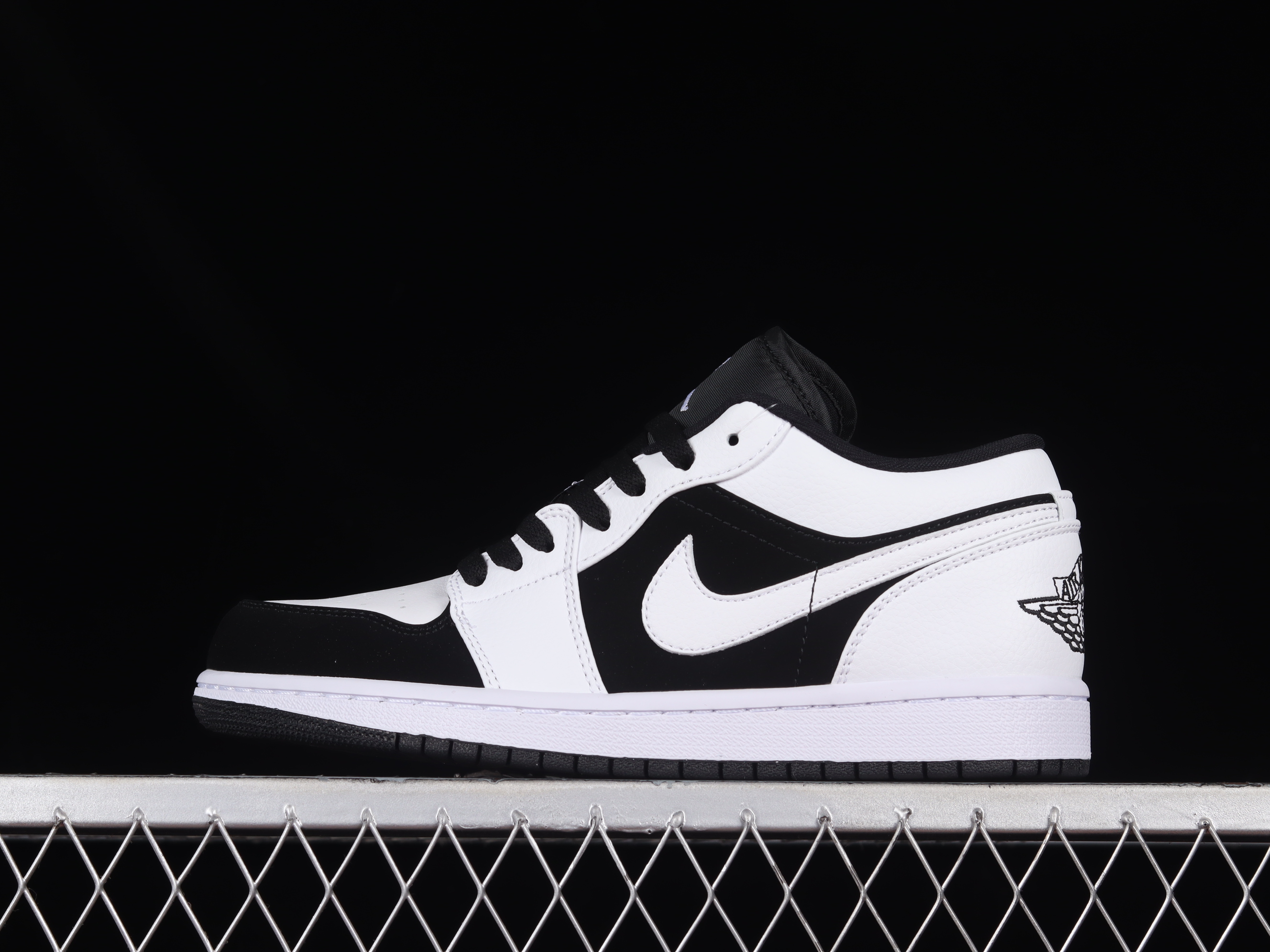 AJ1 low top