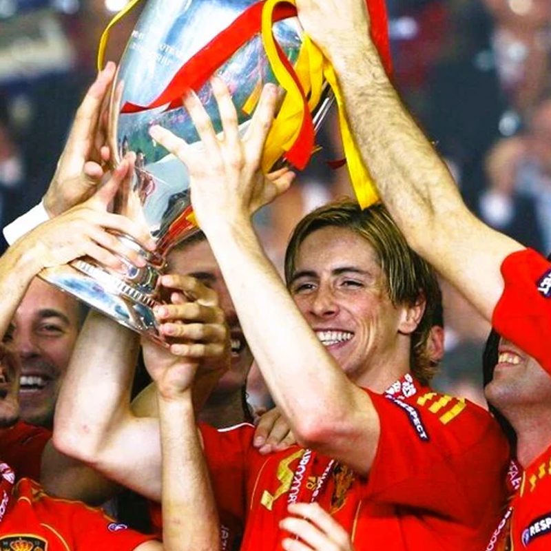 2008 Spain home retro jersey