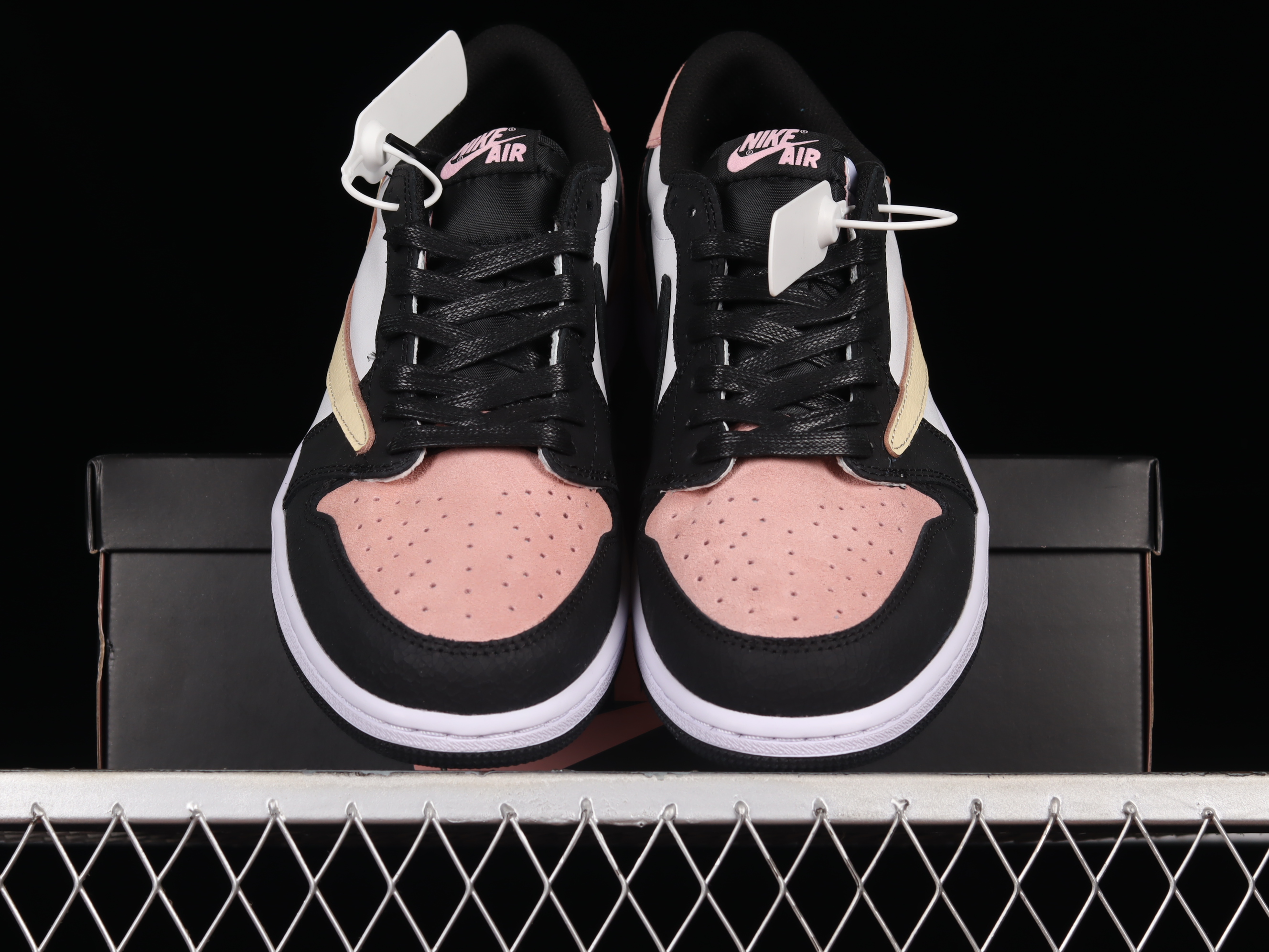 AJ1 low top