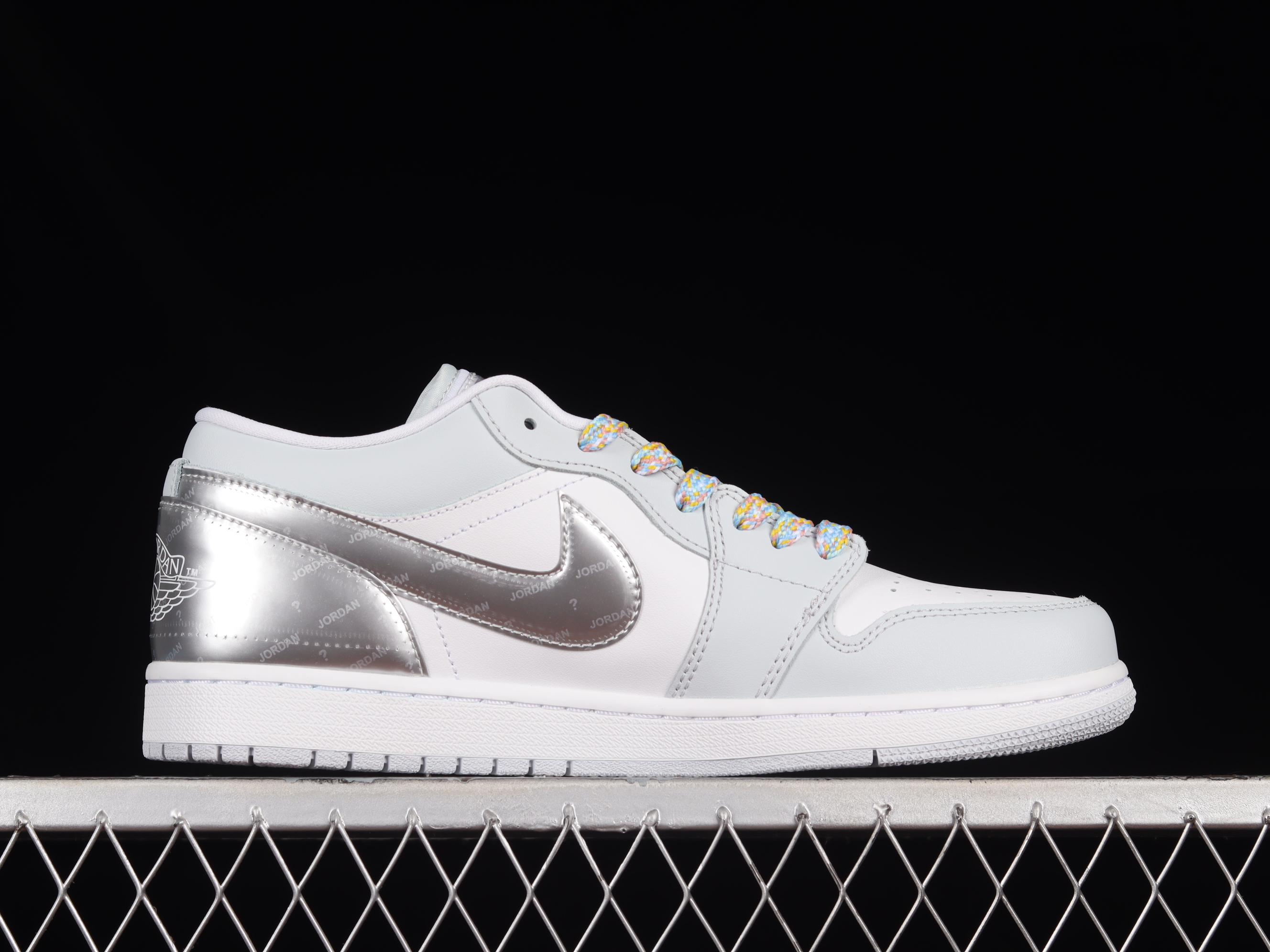 AJ1 low top