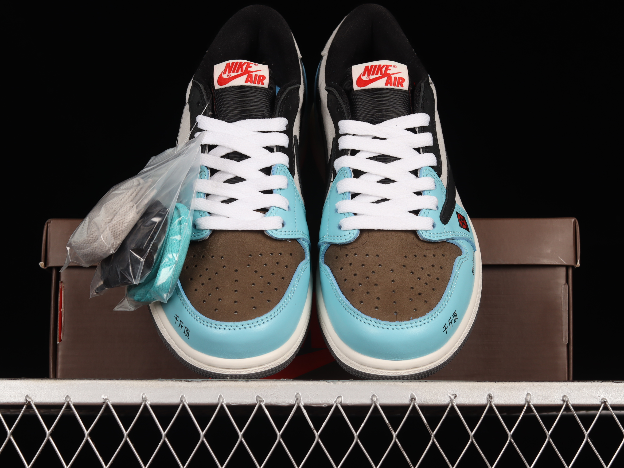 AJ1 low top