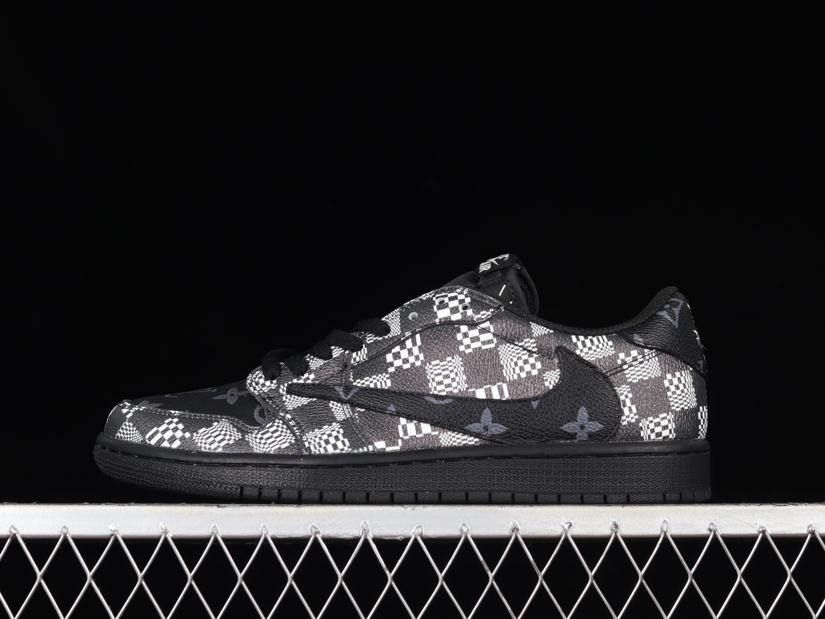 AJ1 low top