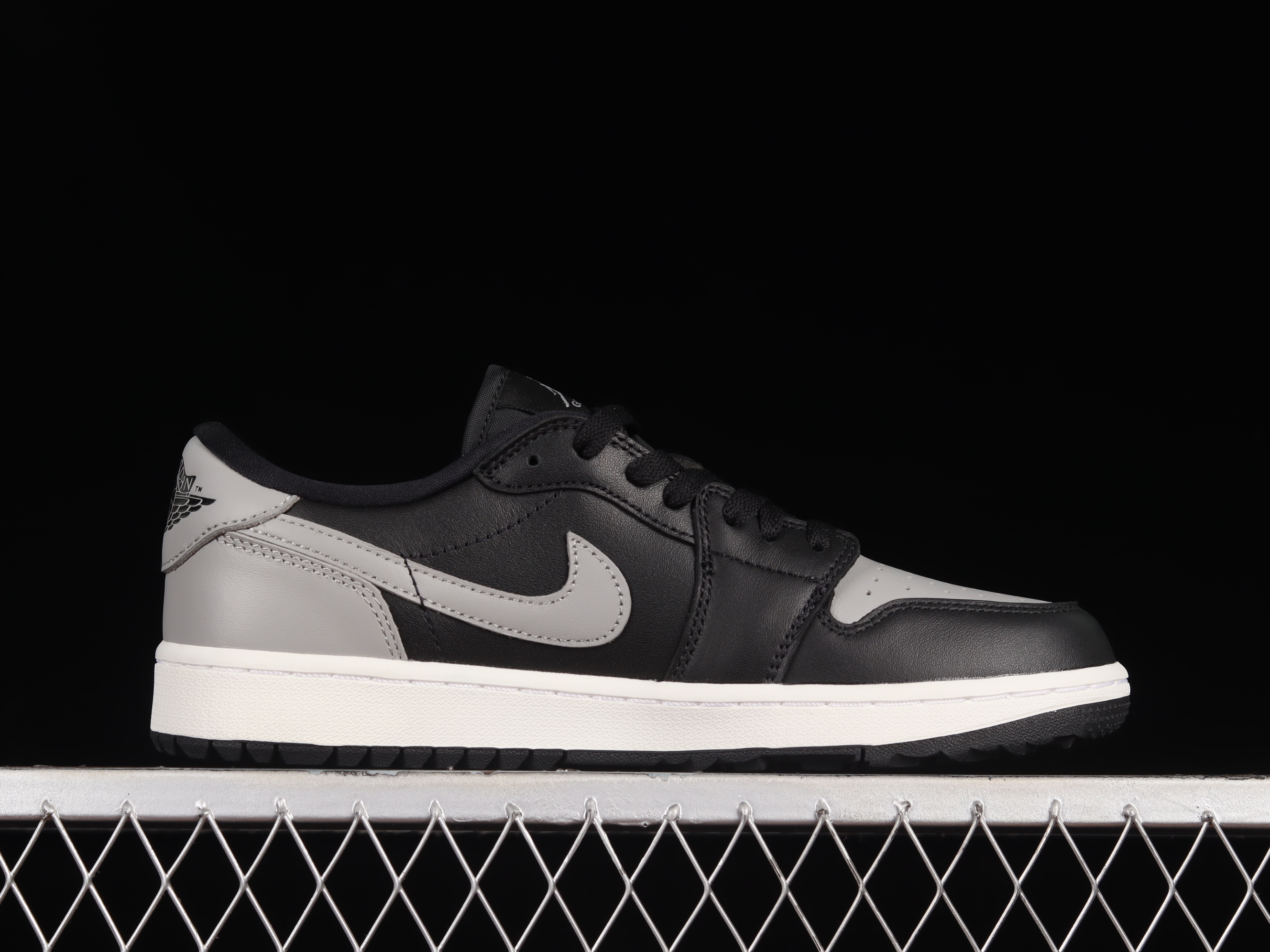 AJ1 low top
