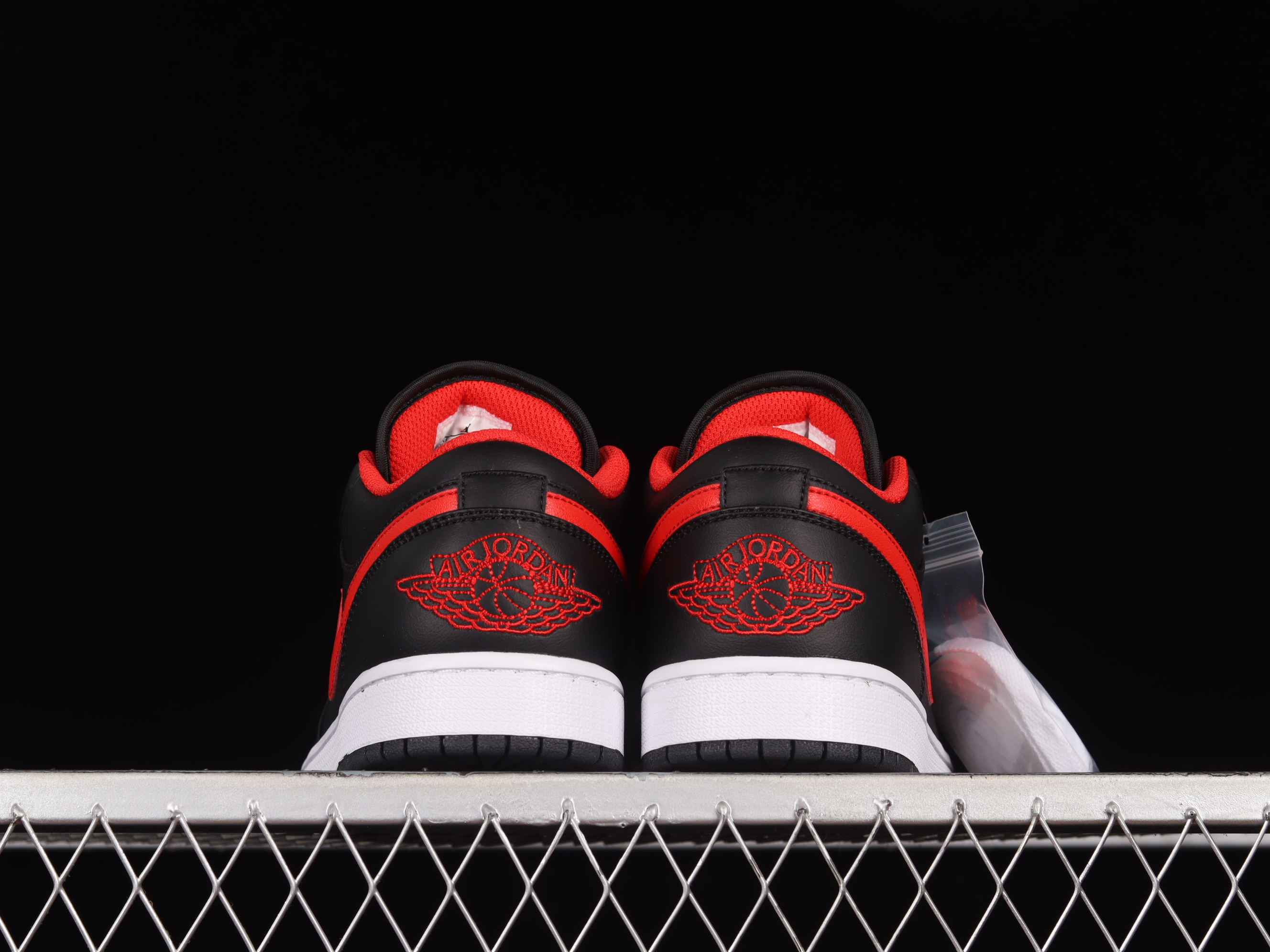 AJ1 low top