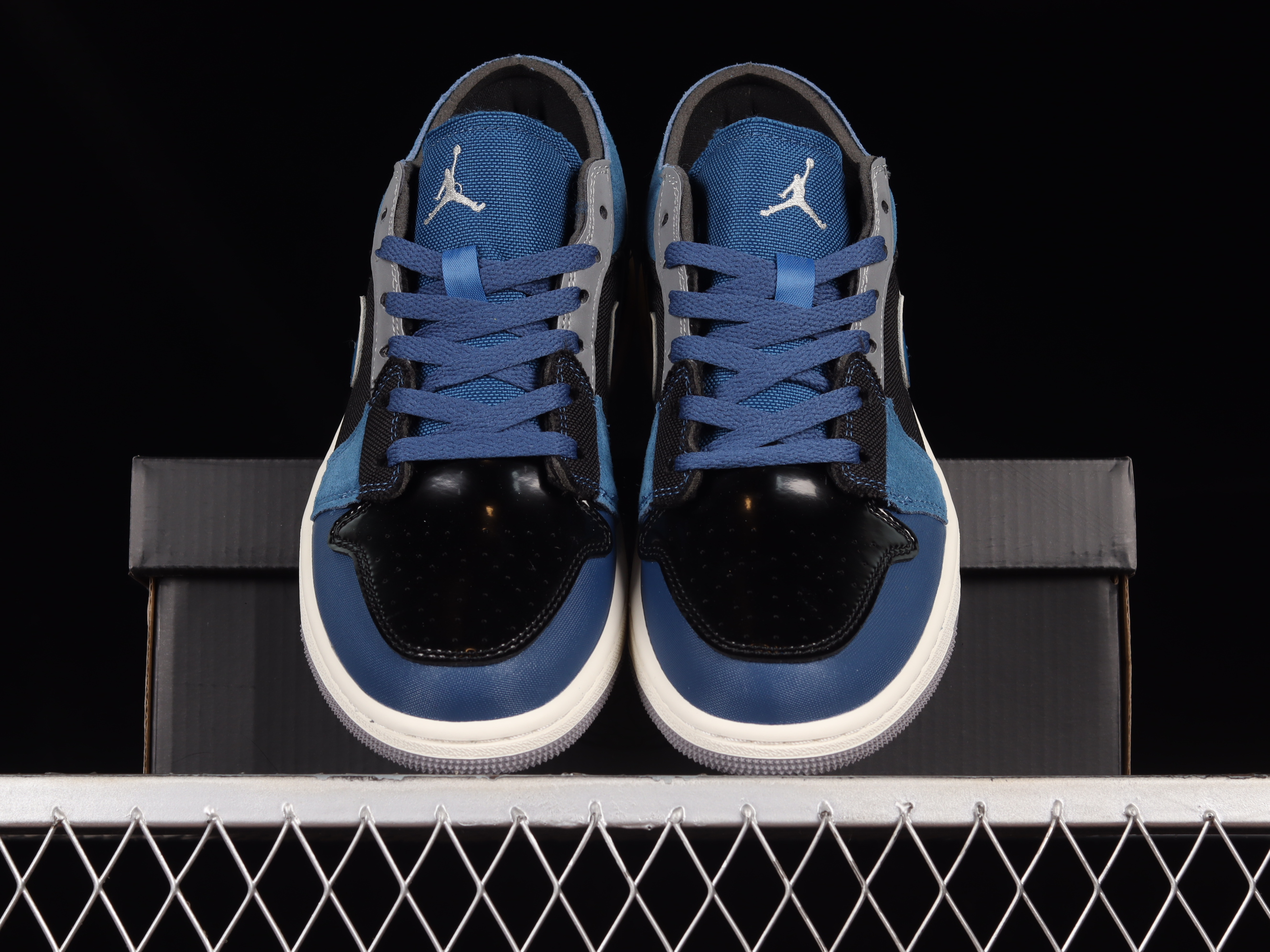 AJ1 low top