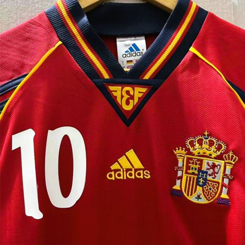 1998 Spain home retro jersey