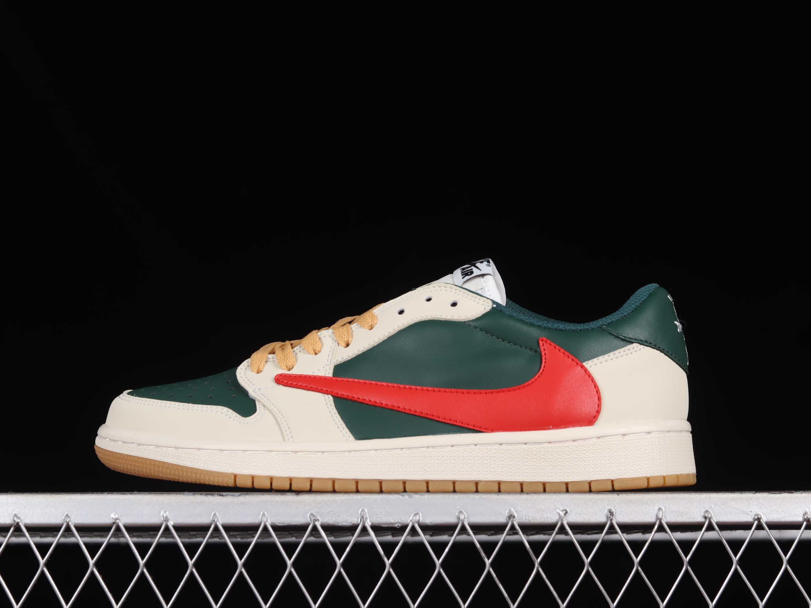 AJ1 low top