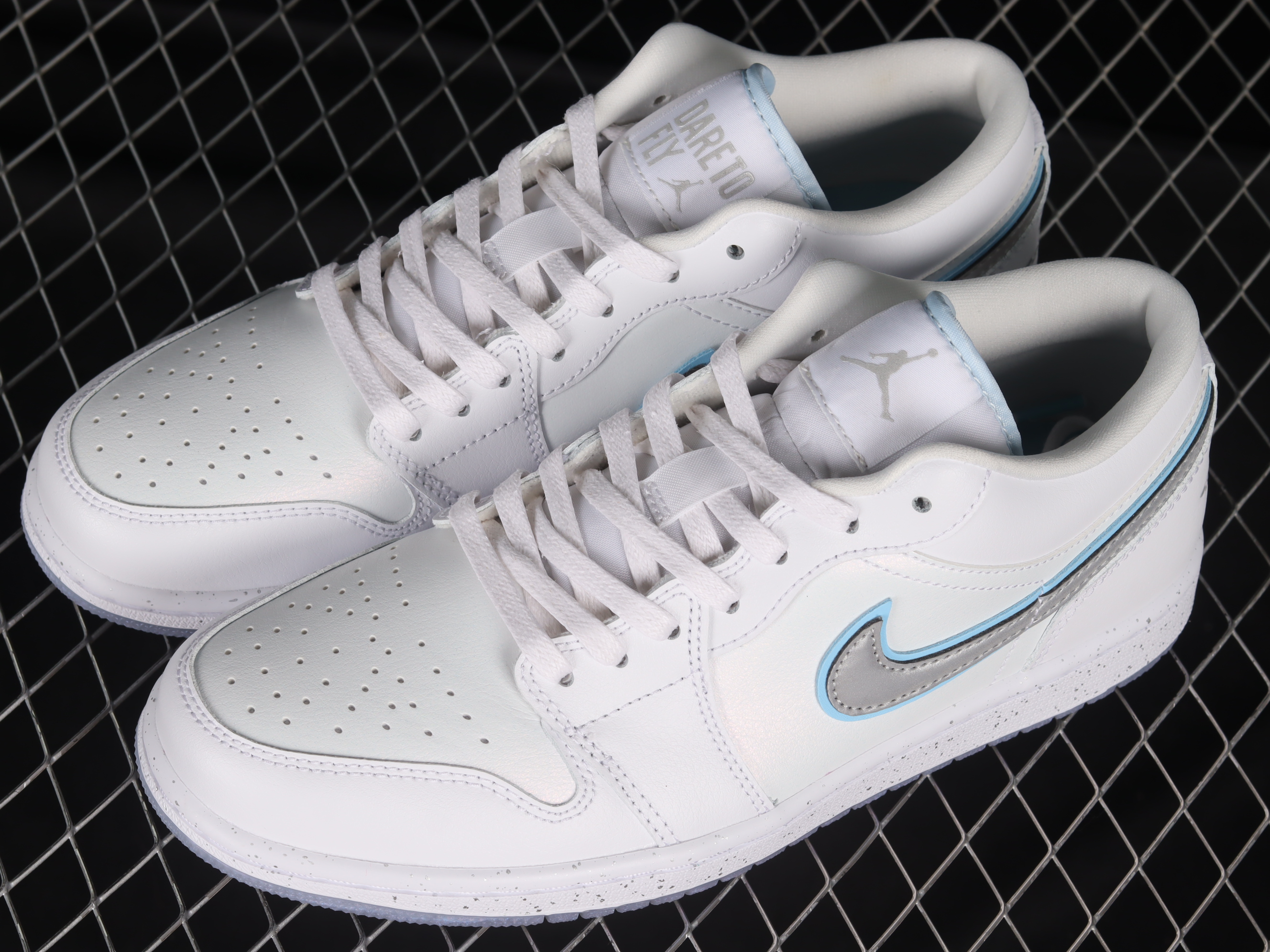 AJ1 low top