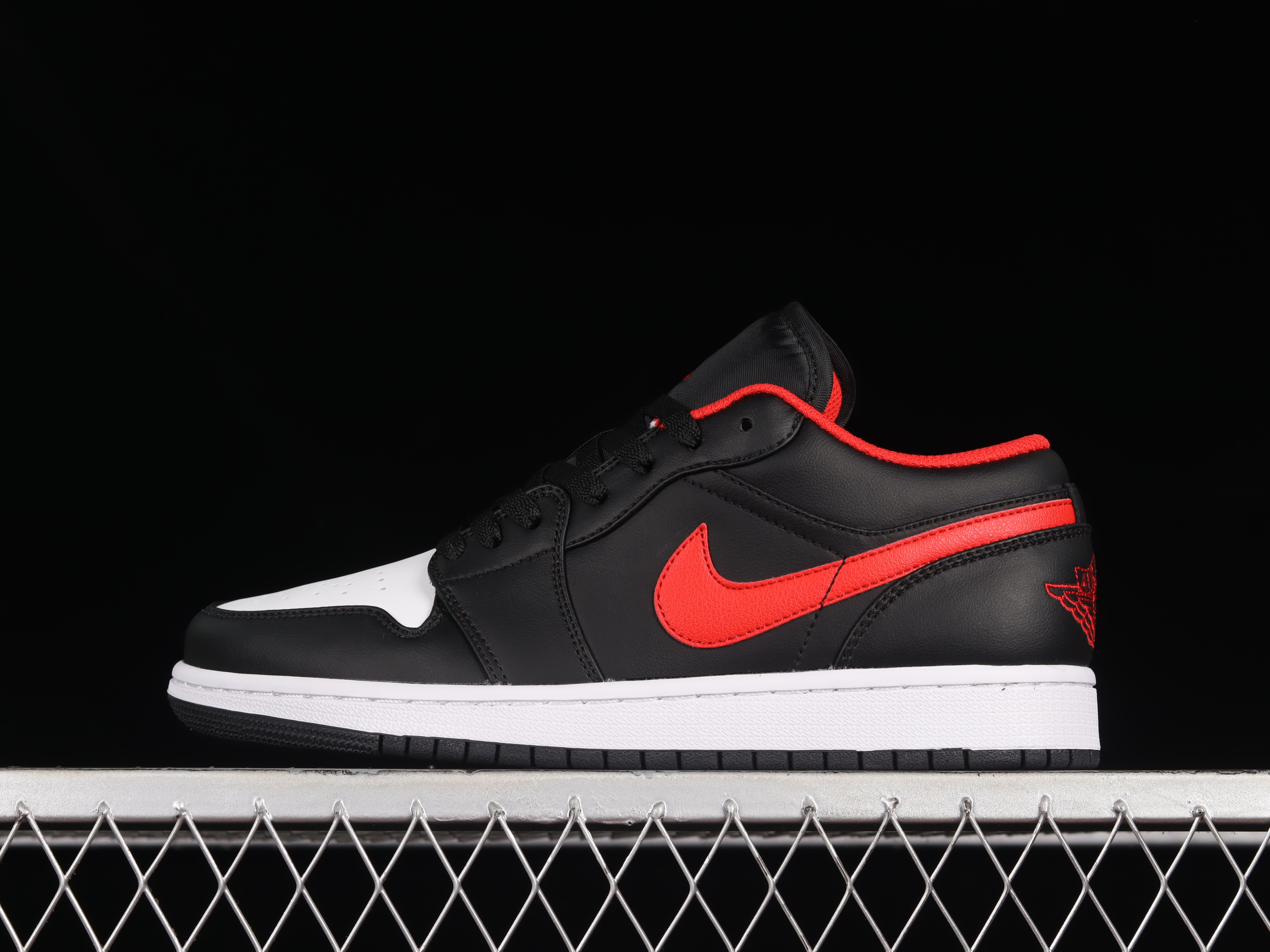 AJ1 low top