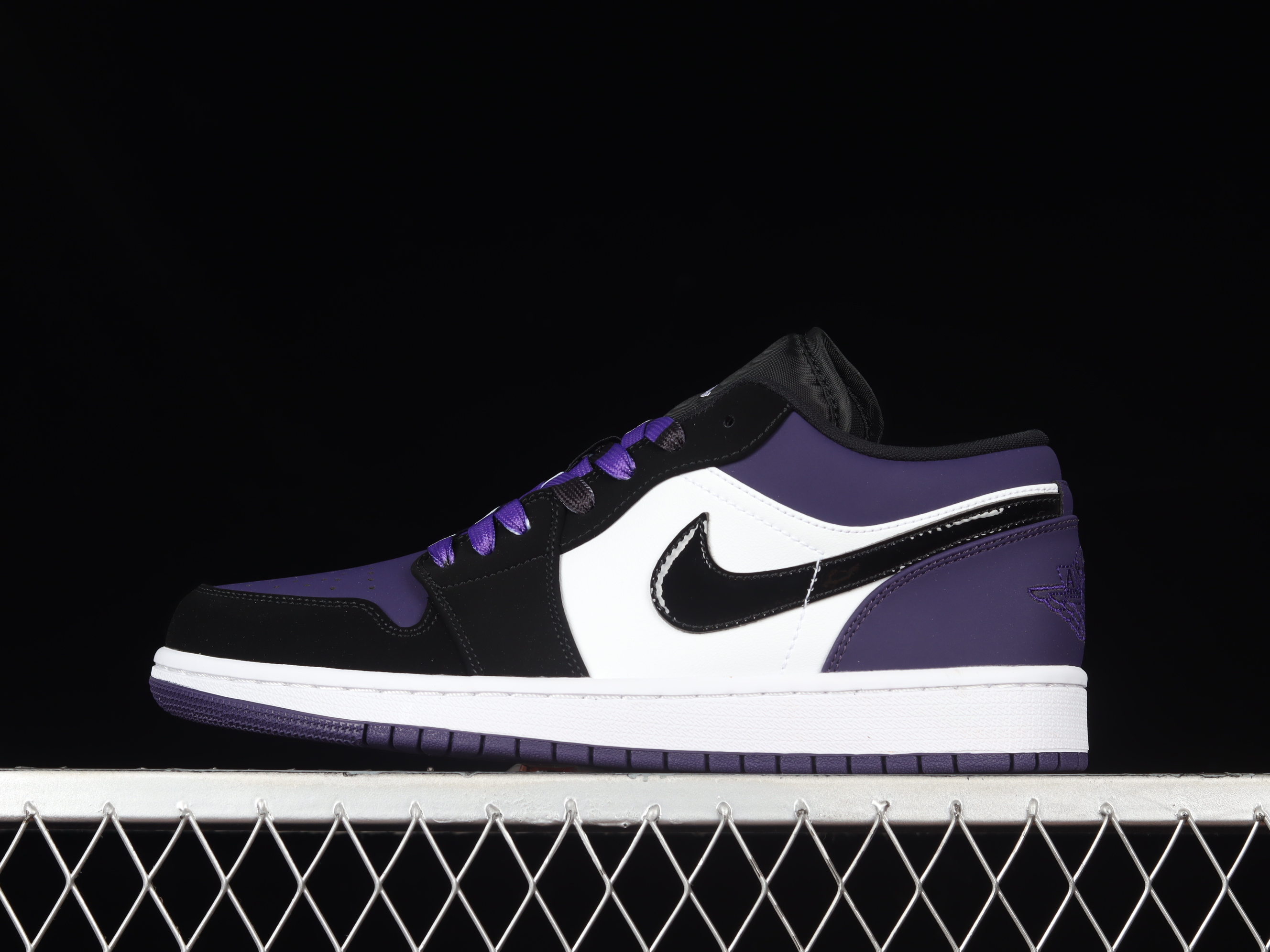 AJ1 low top