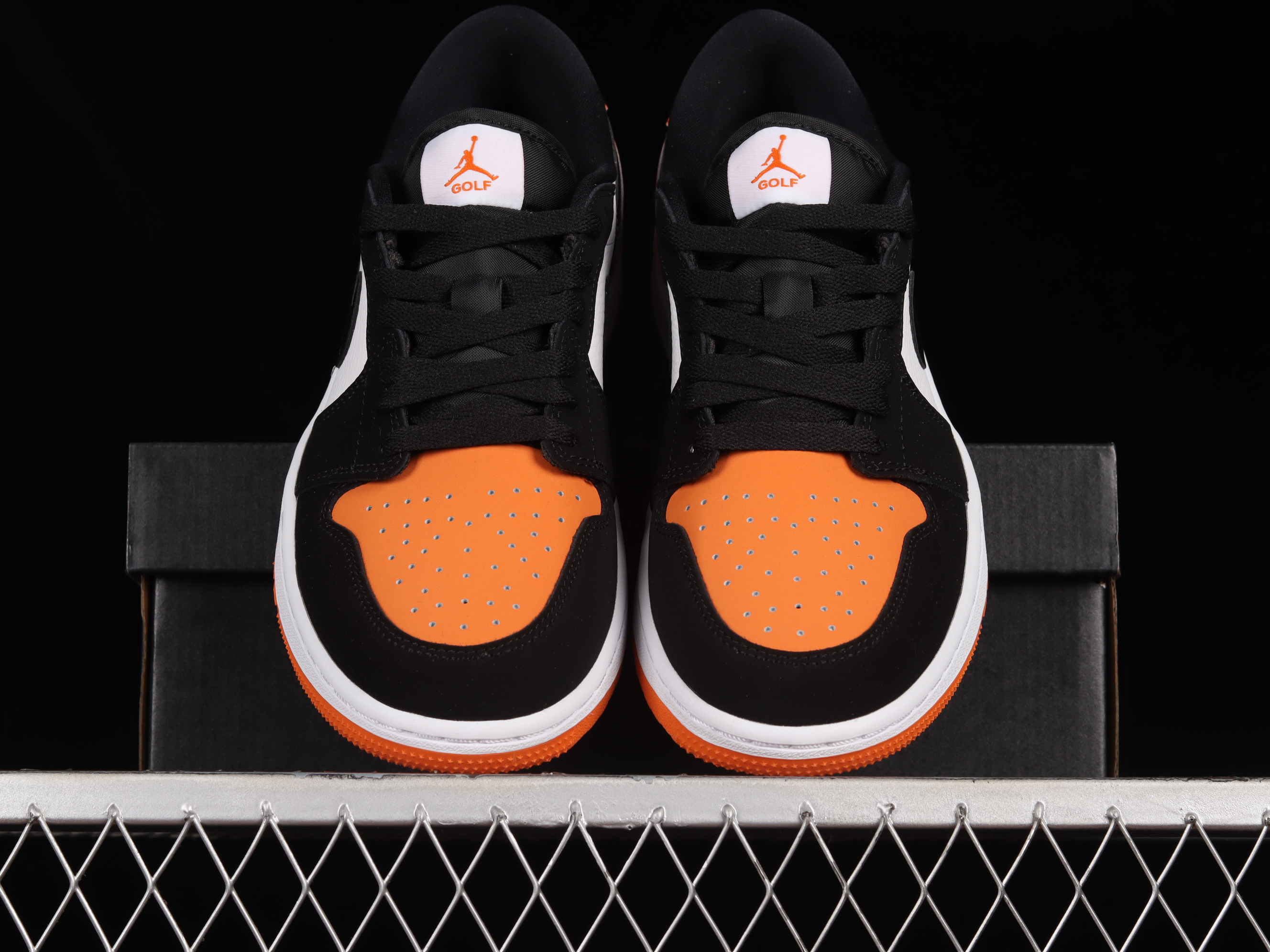 AJ1 low top