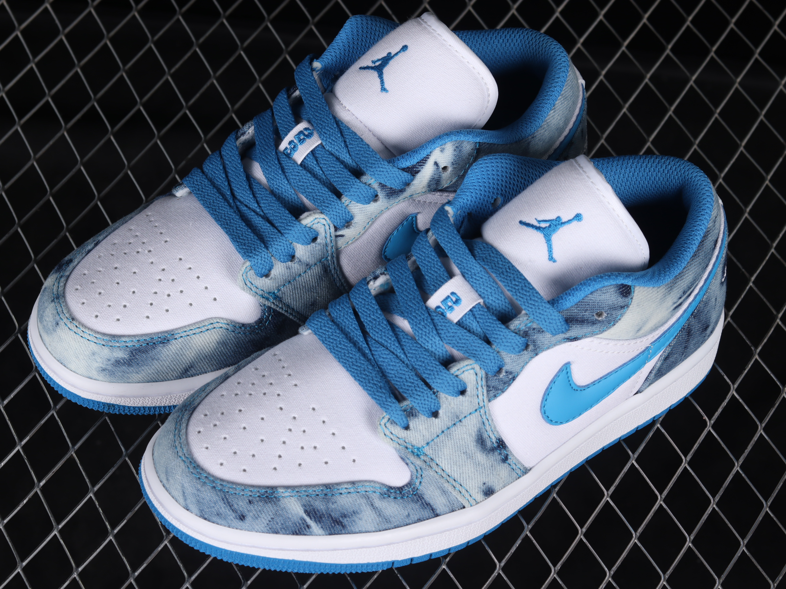 AJ1 low top