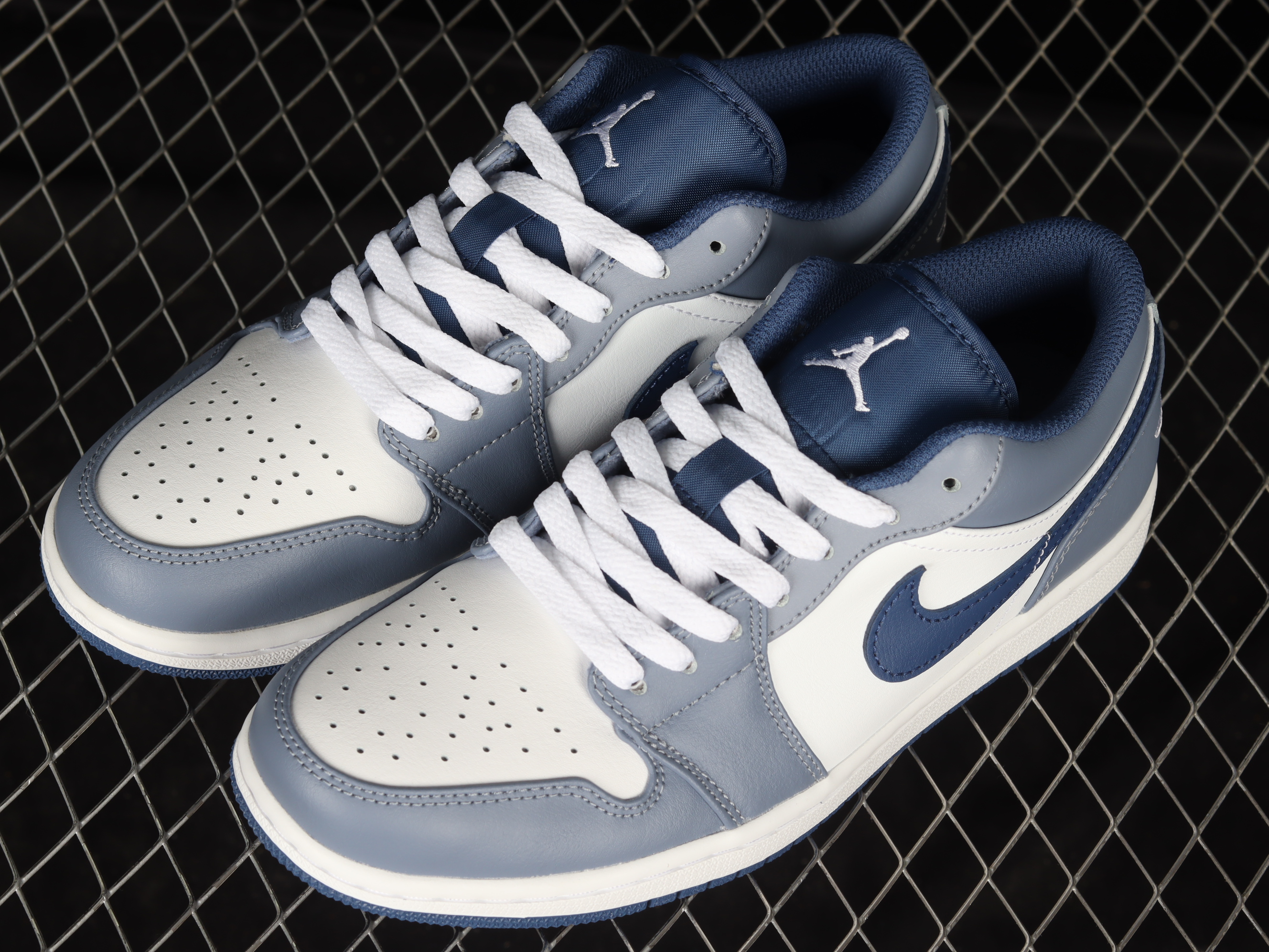 AJ1 Navy Blue low-top cultural leisure sports shoes 553558-414 35.5-45
