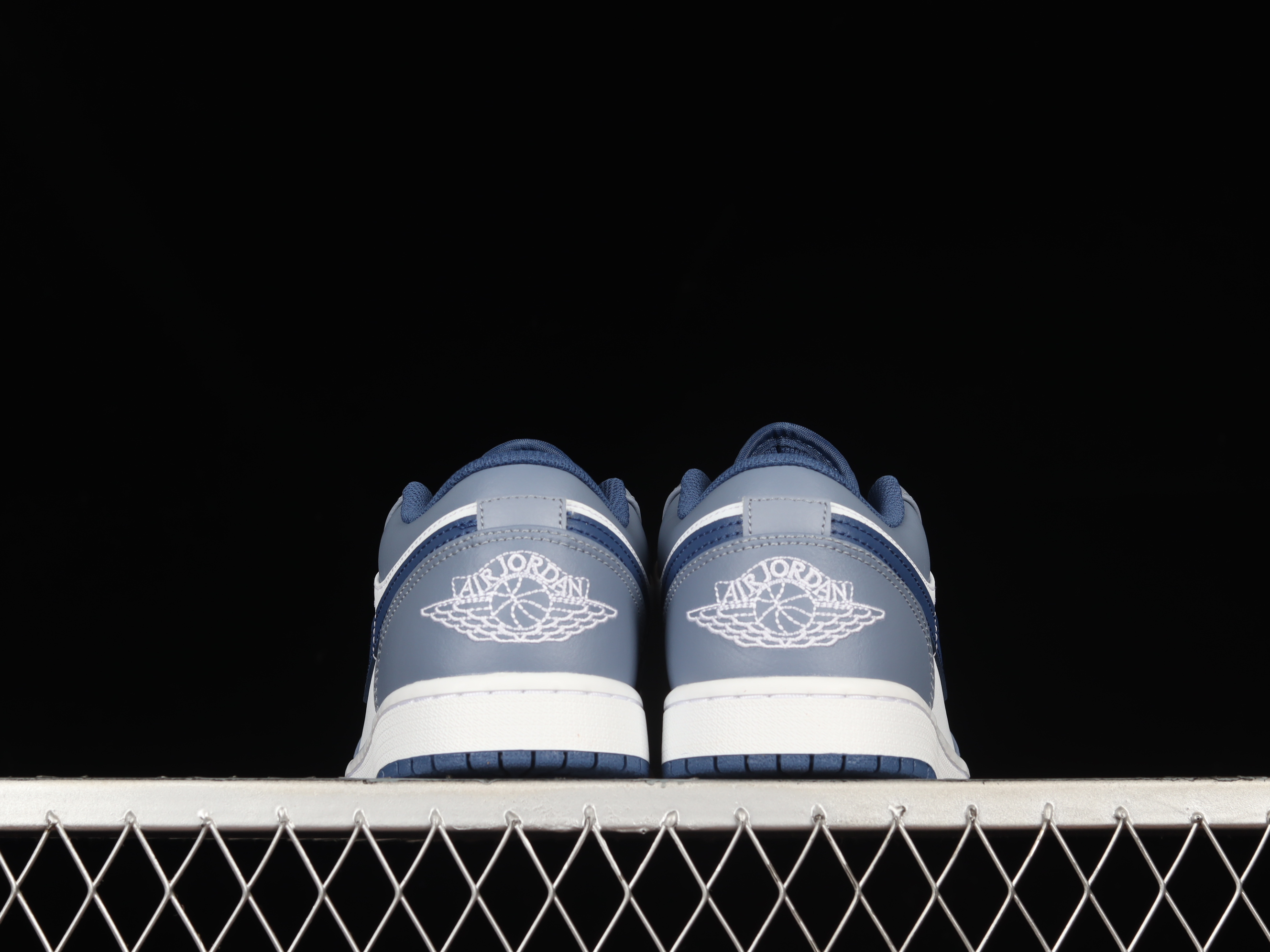 AJ1 low top