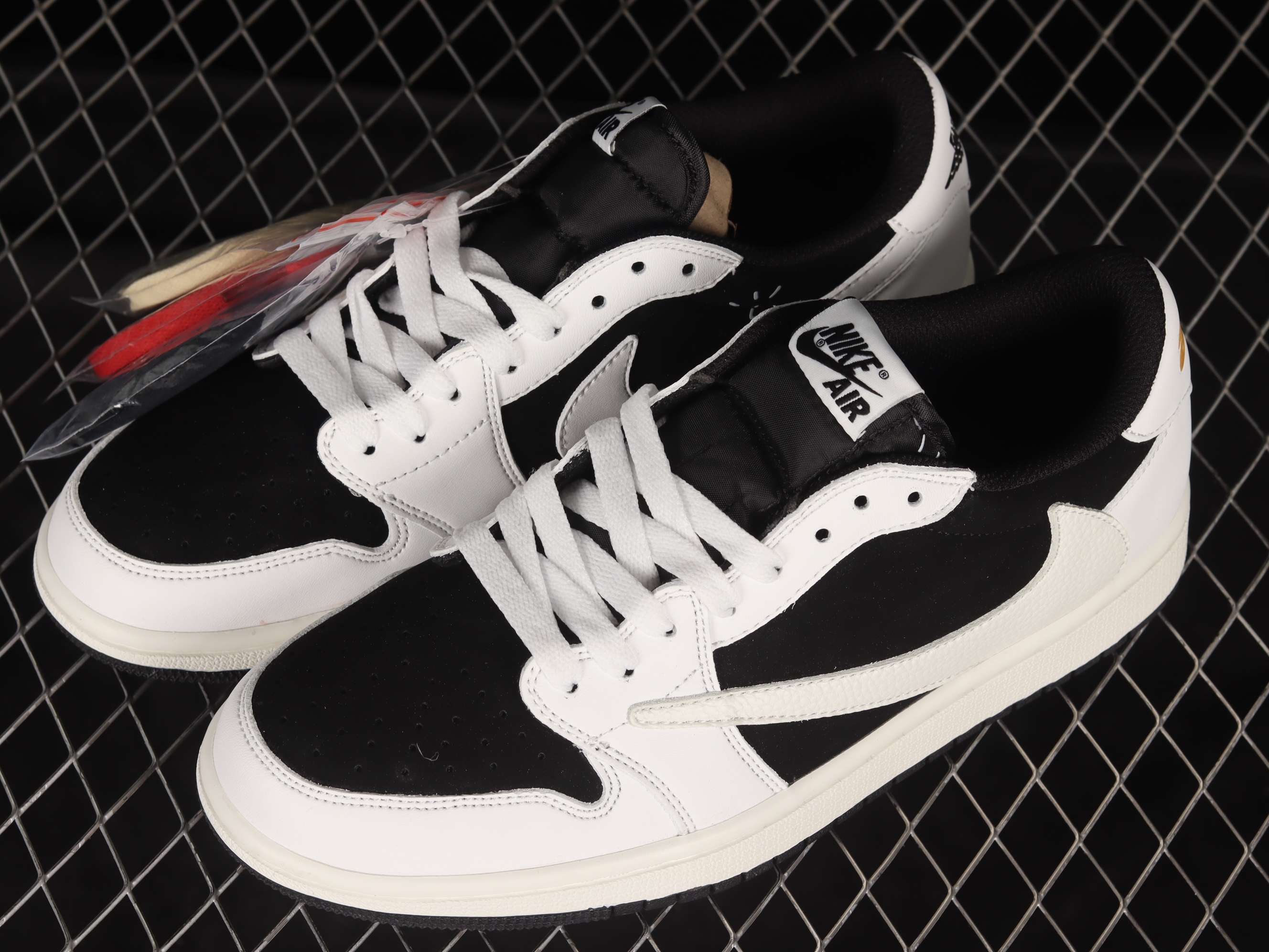 AJ1 low top