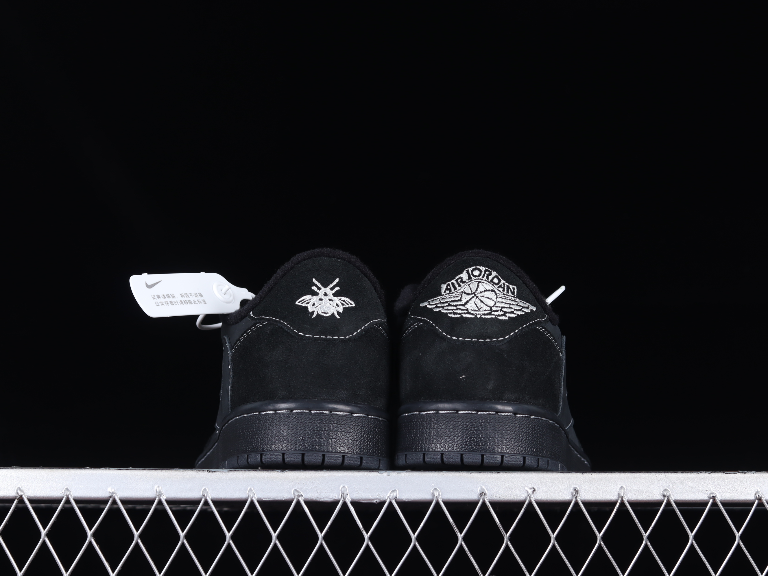 AJ1 low top