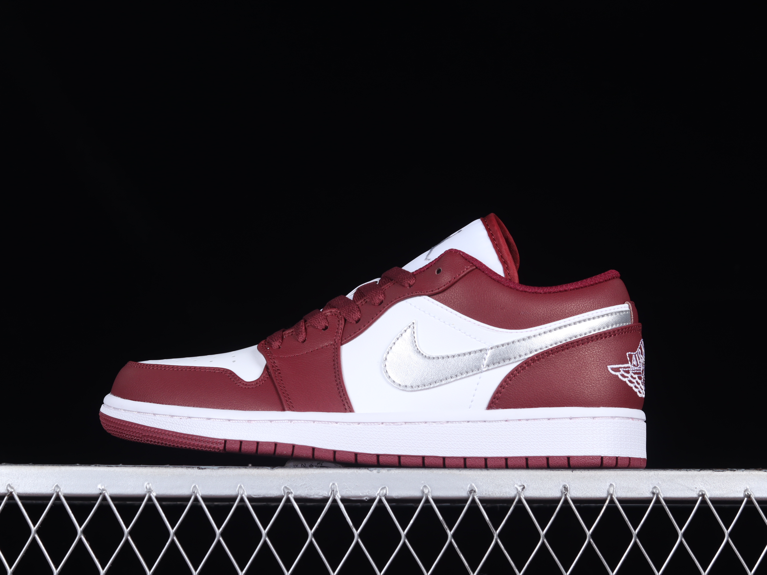 AJ1 low top