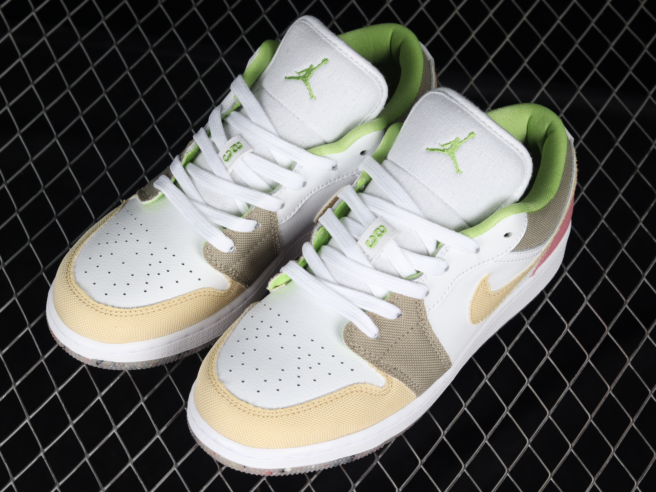 AJ1 White Brown color matching low top cultural recreational sports shoes DJ0341-100 35.5-40