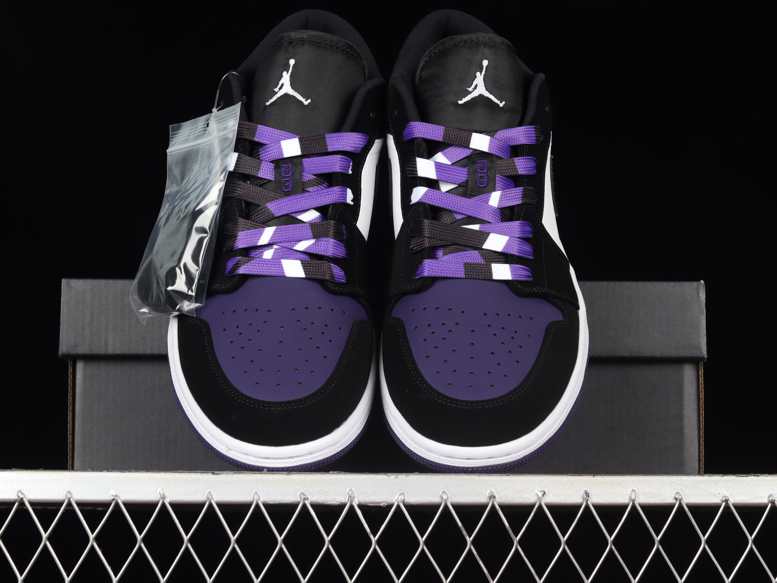 AJ1 low top
