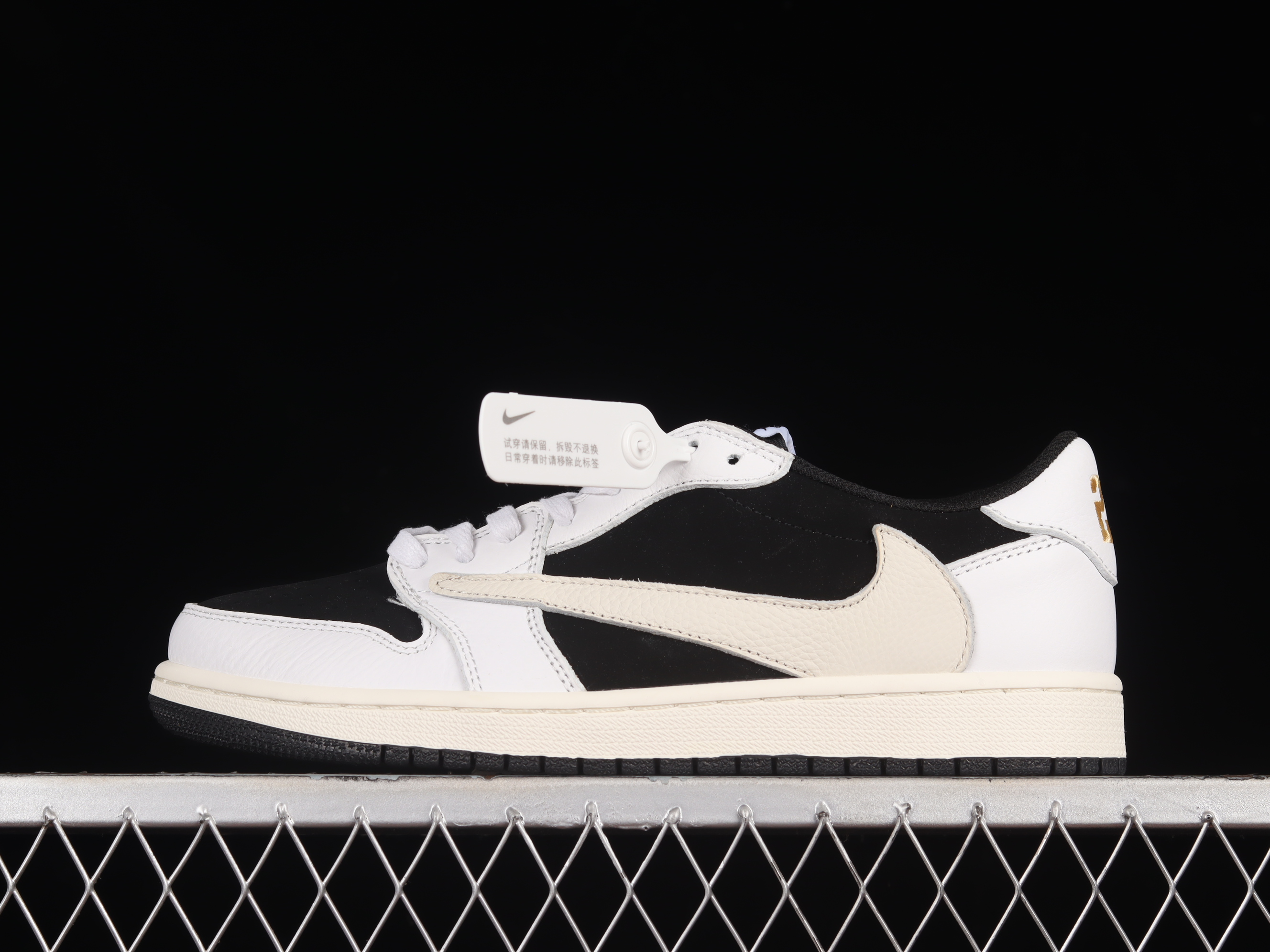 AJ1 low top