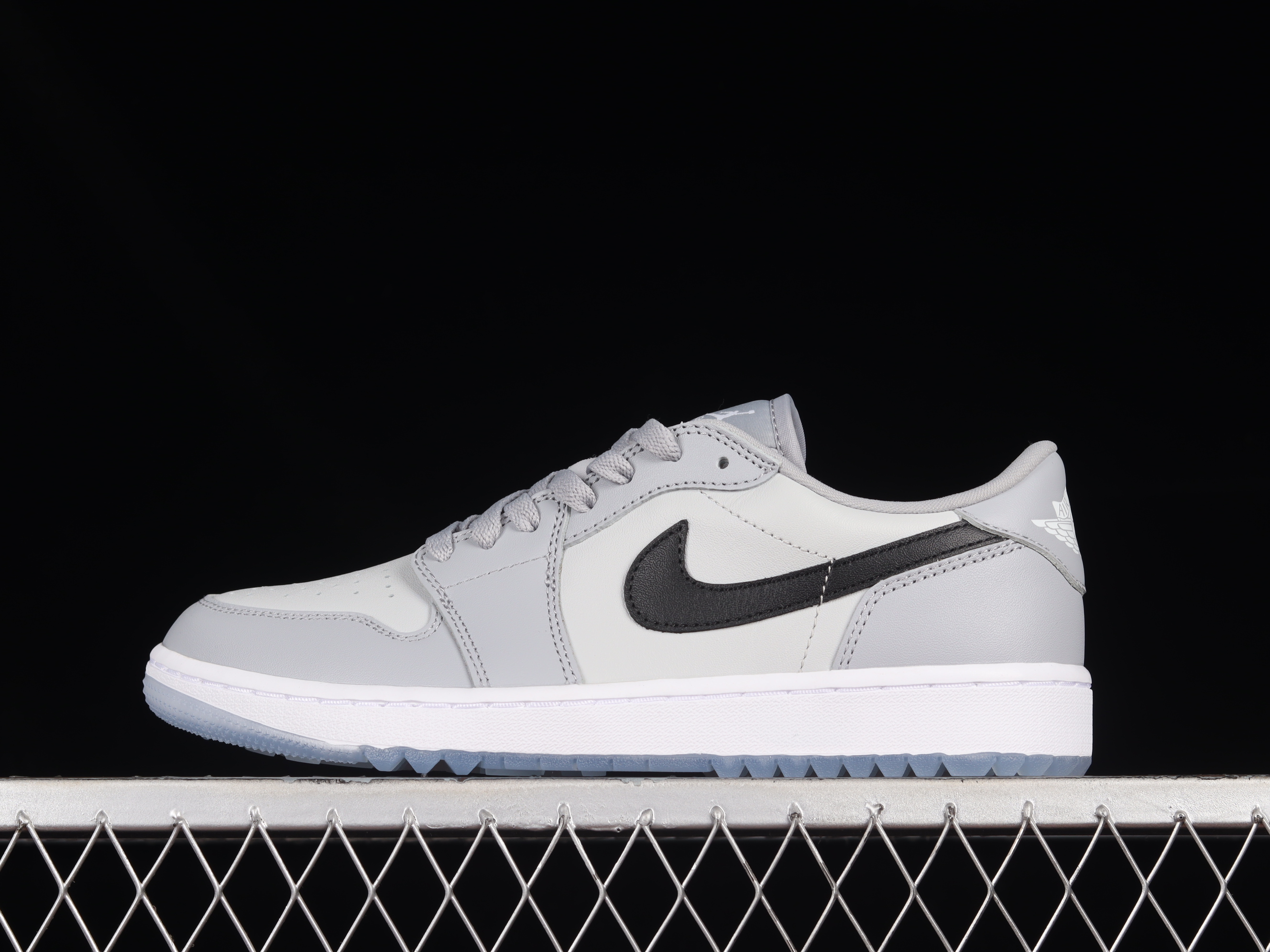 AJ1 low top