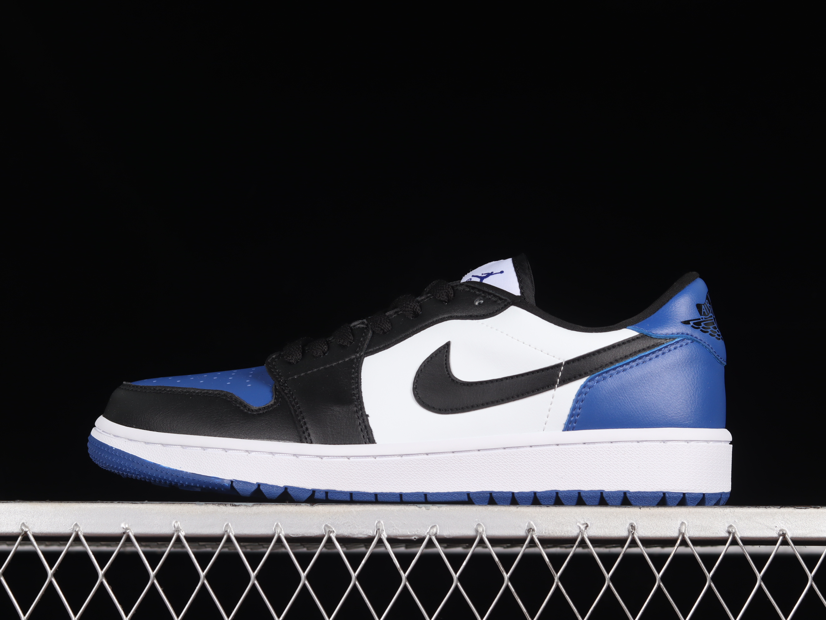 AJ1 low top