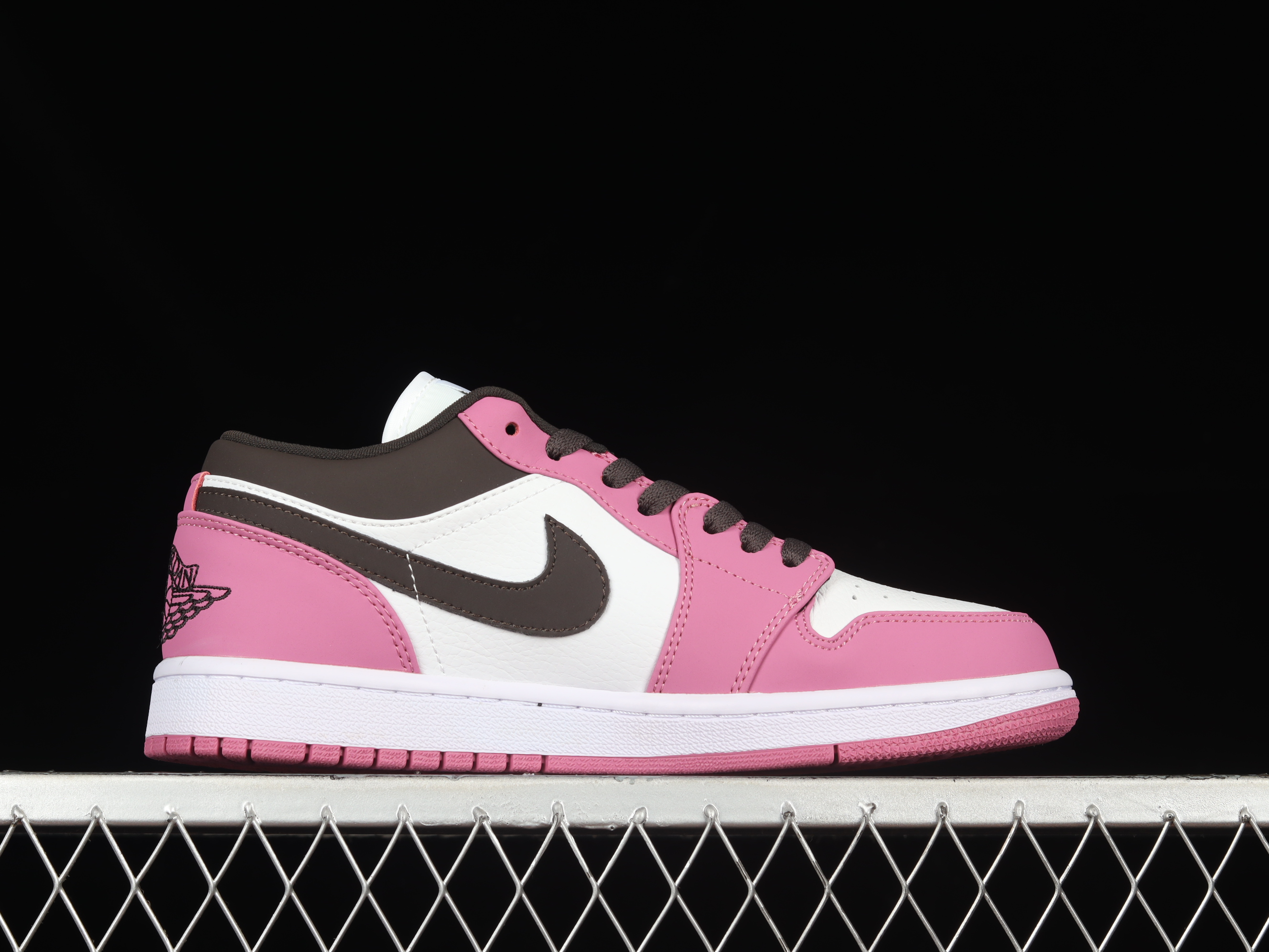 AJ1 low top
