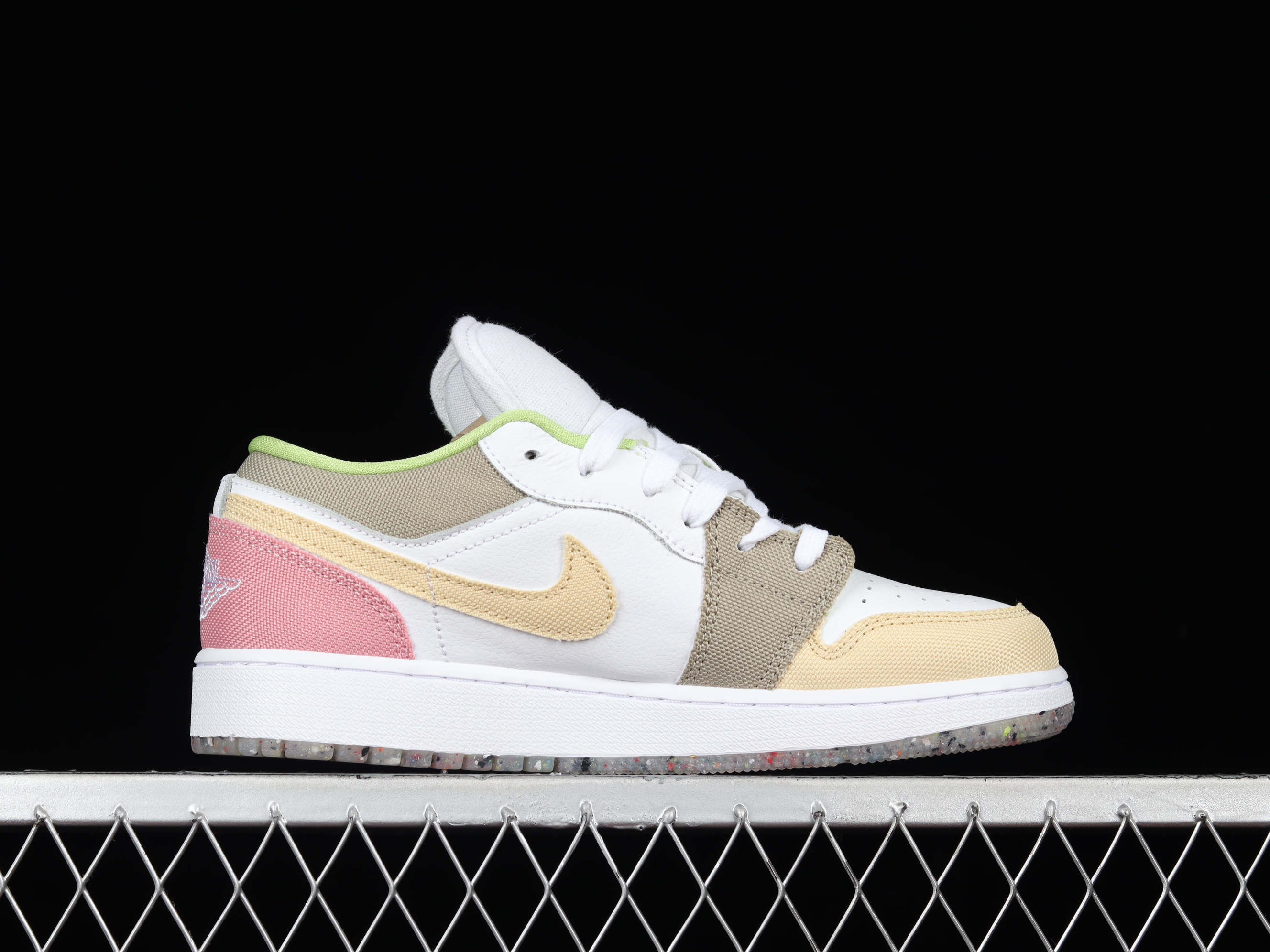 AJ1 low top