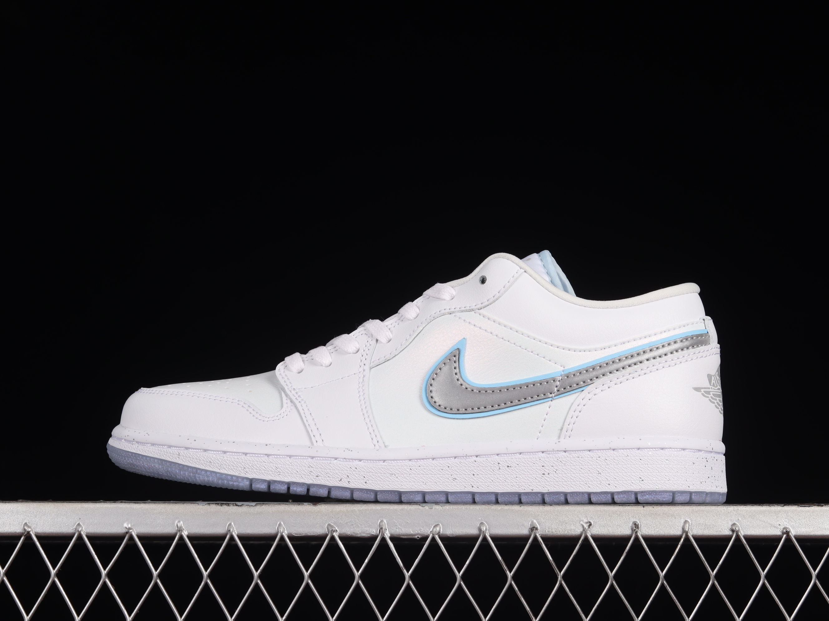AJ1 low top