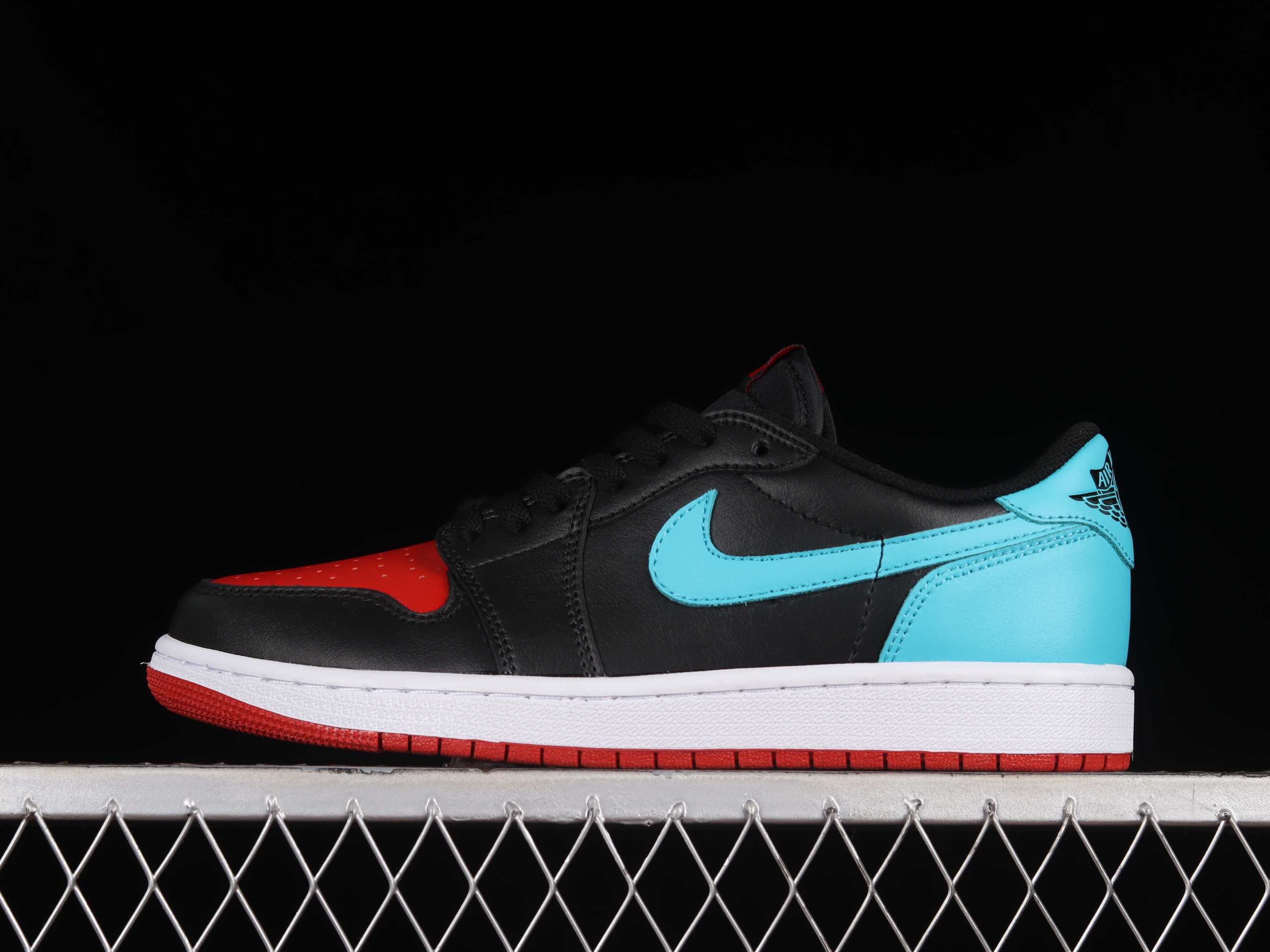 AJ1 low top