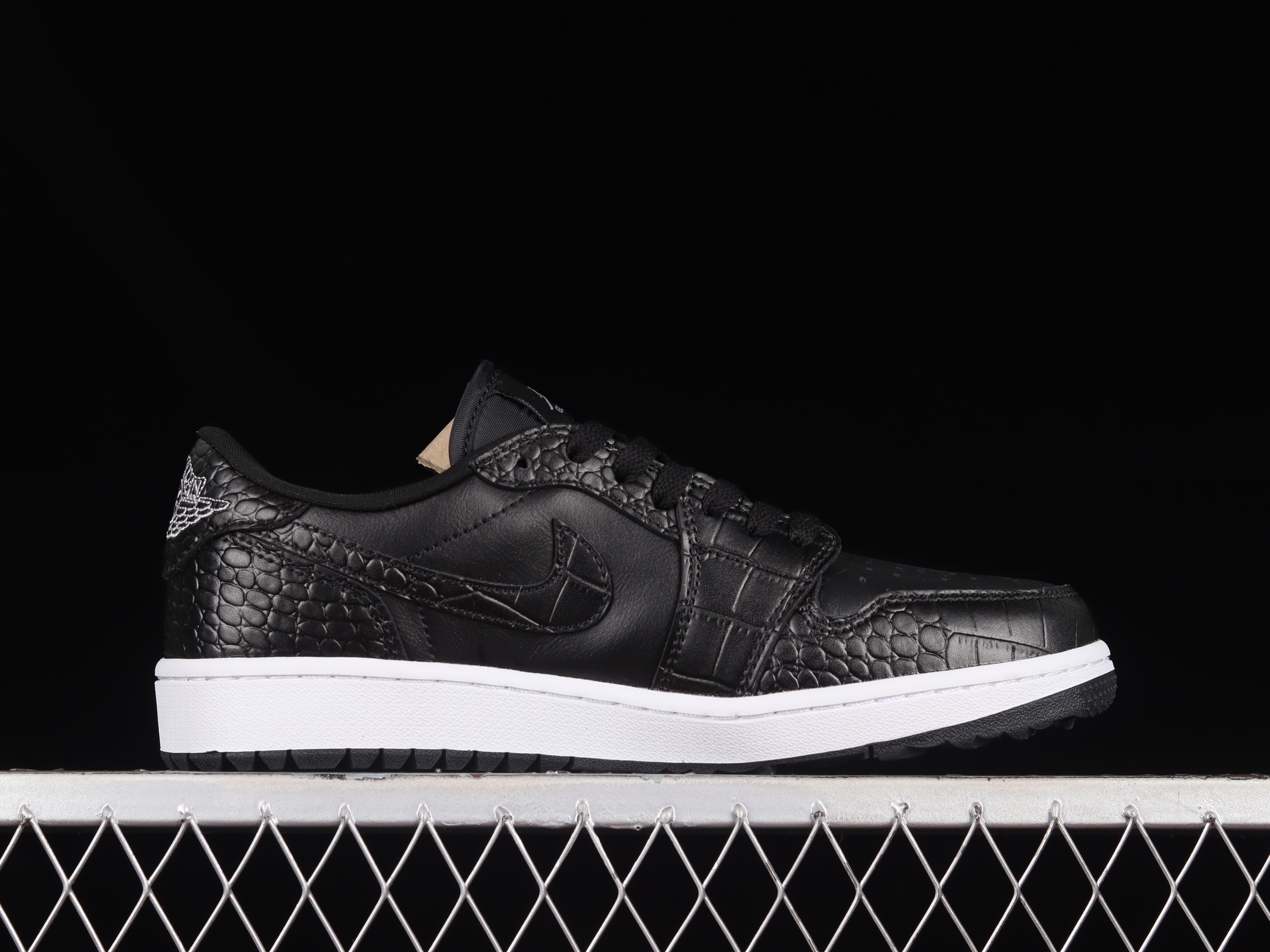 AJ1 low top