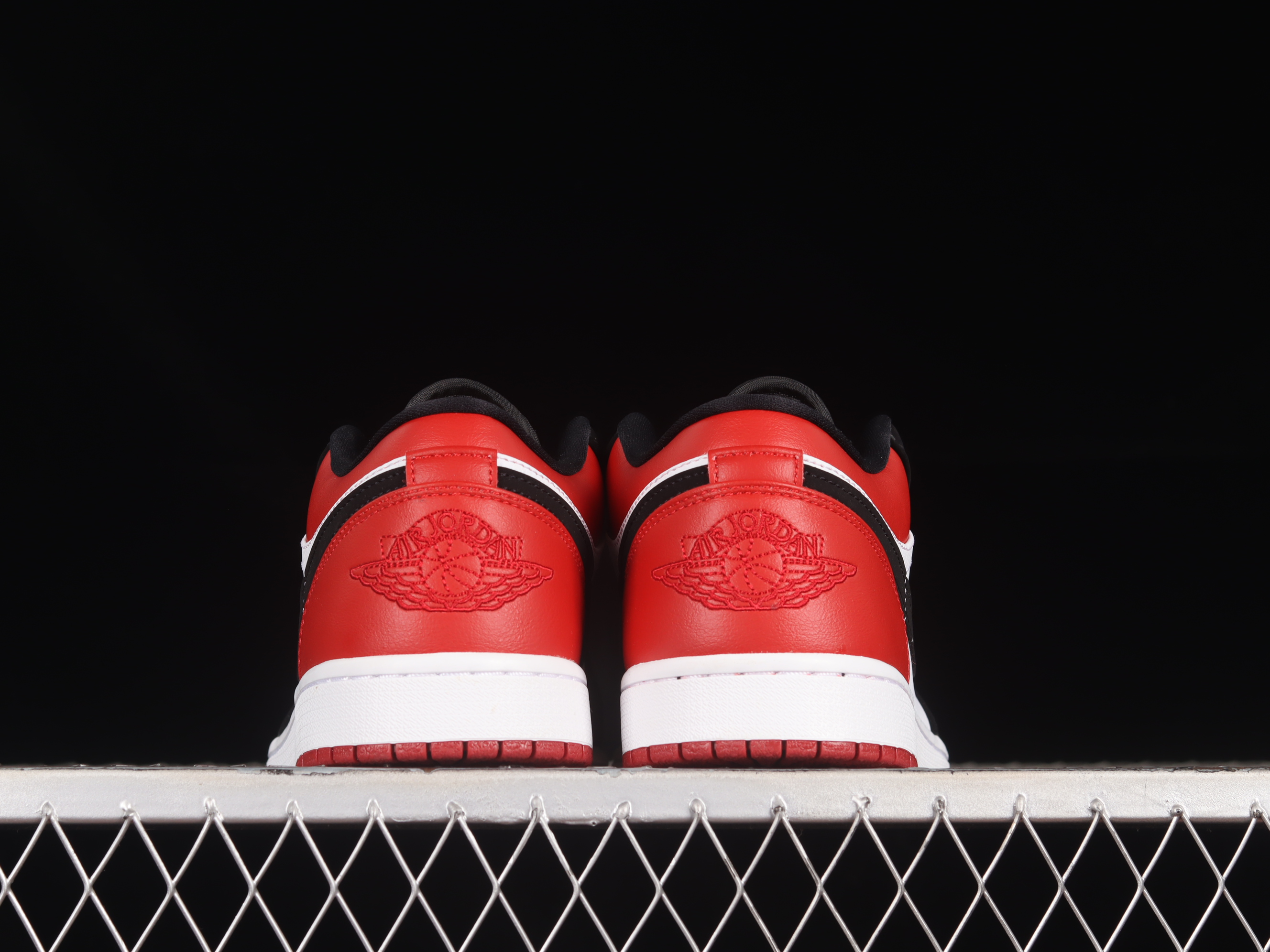 AJ1 low top