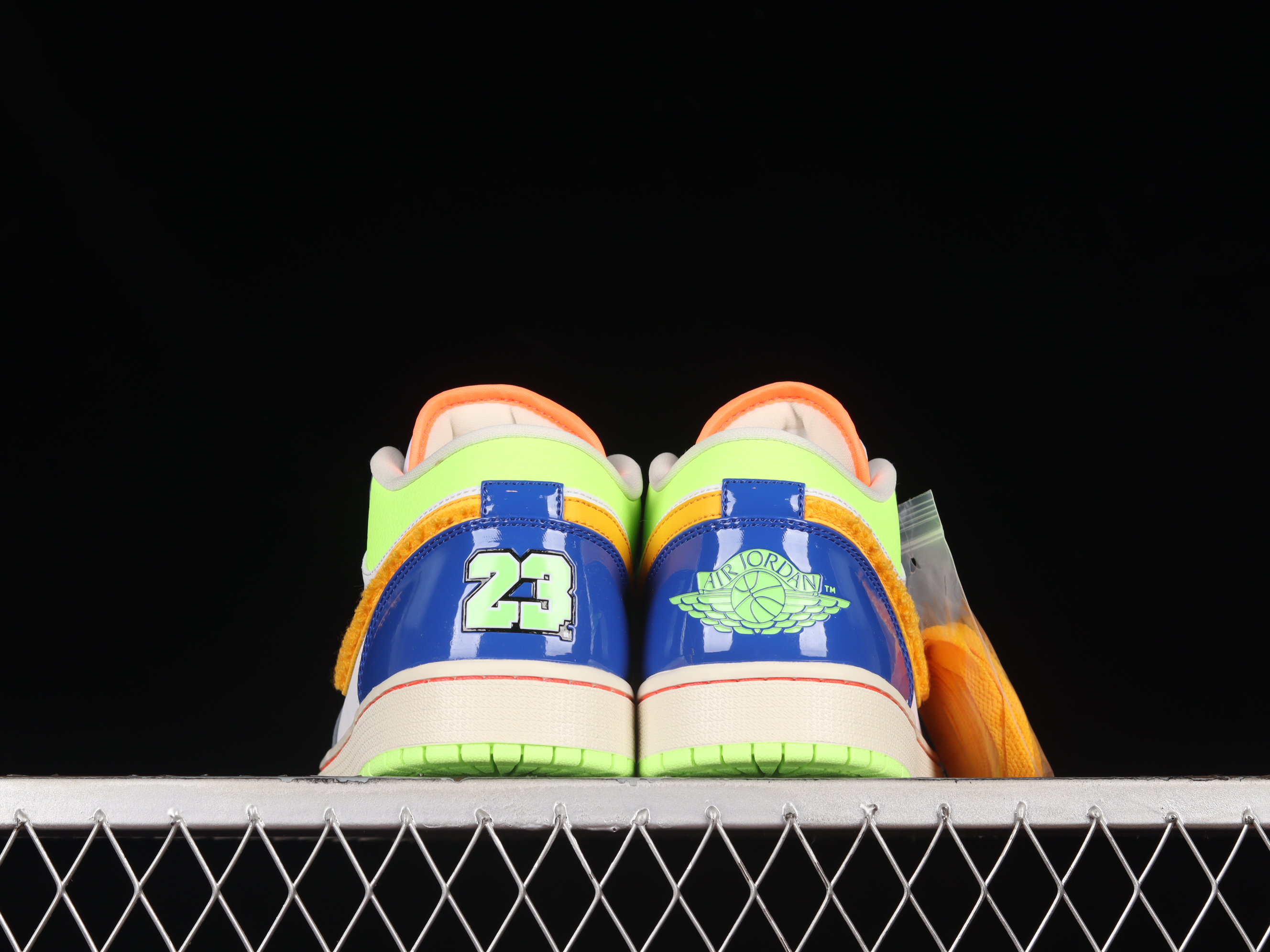 AJ1 low top