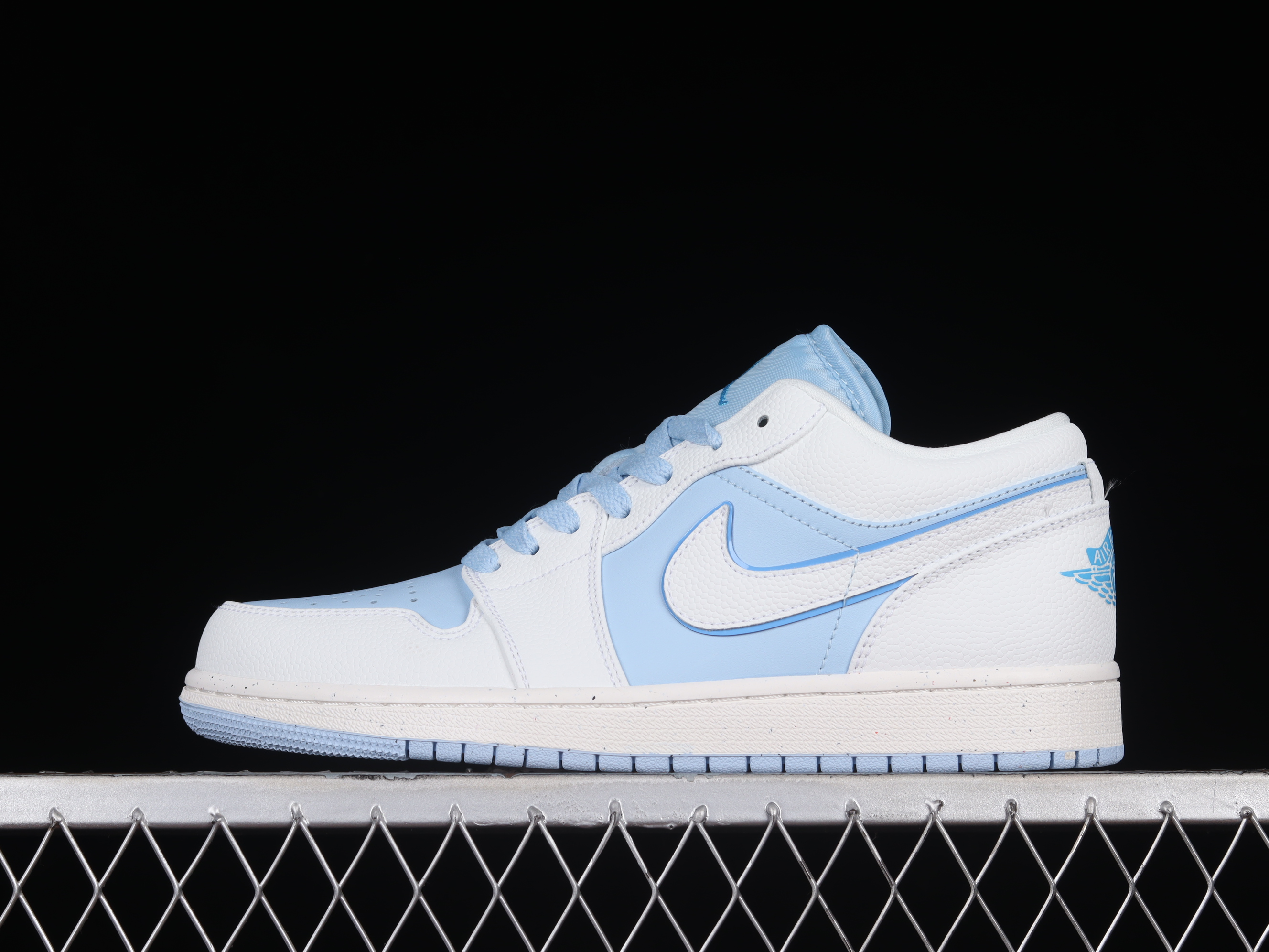 AJ1 low top