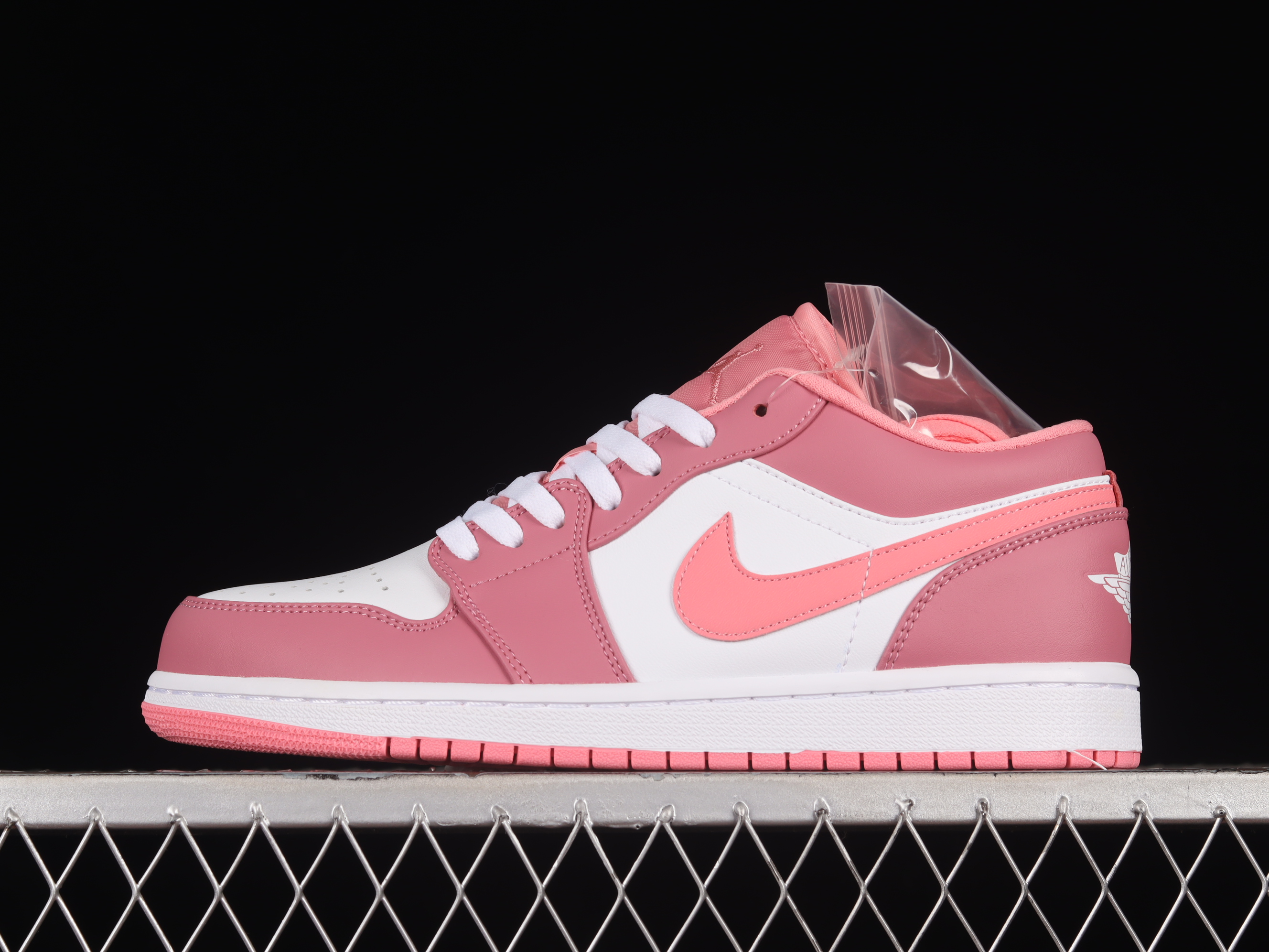 AJ1 low top